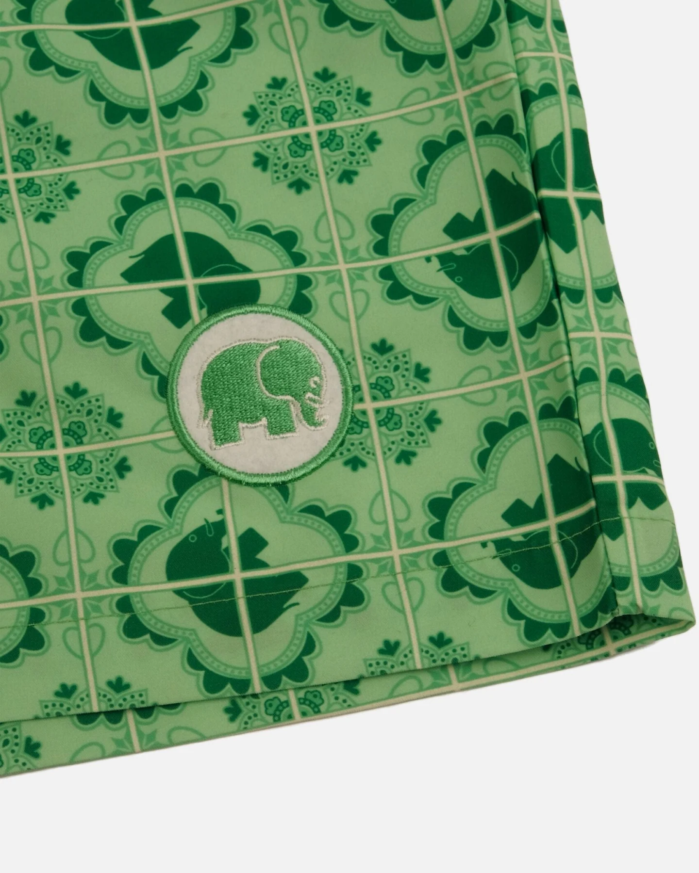 Trendsplant Herren vegan Badehose Kacheln Grün – Ansicht 2