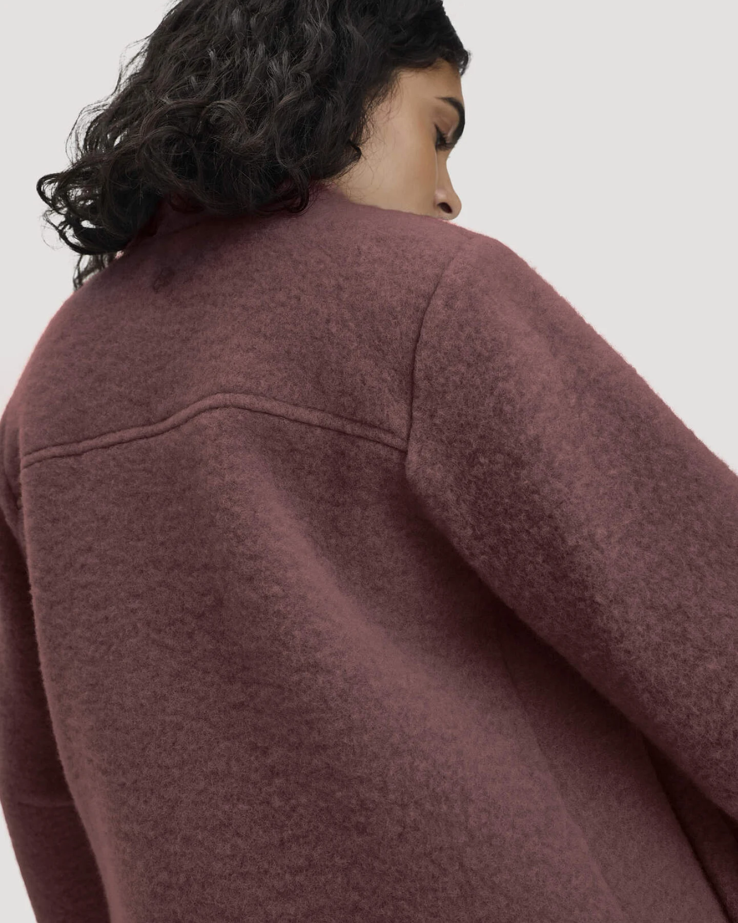 hessnatur Damen Wollfleece Jacke Oversized aus Bio-Merinowolle - rot - Größe XS – Ansicht 4