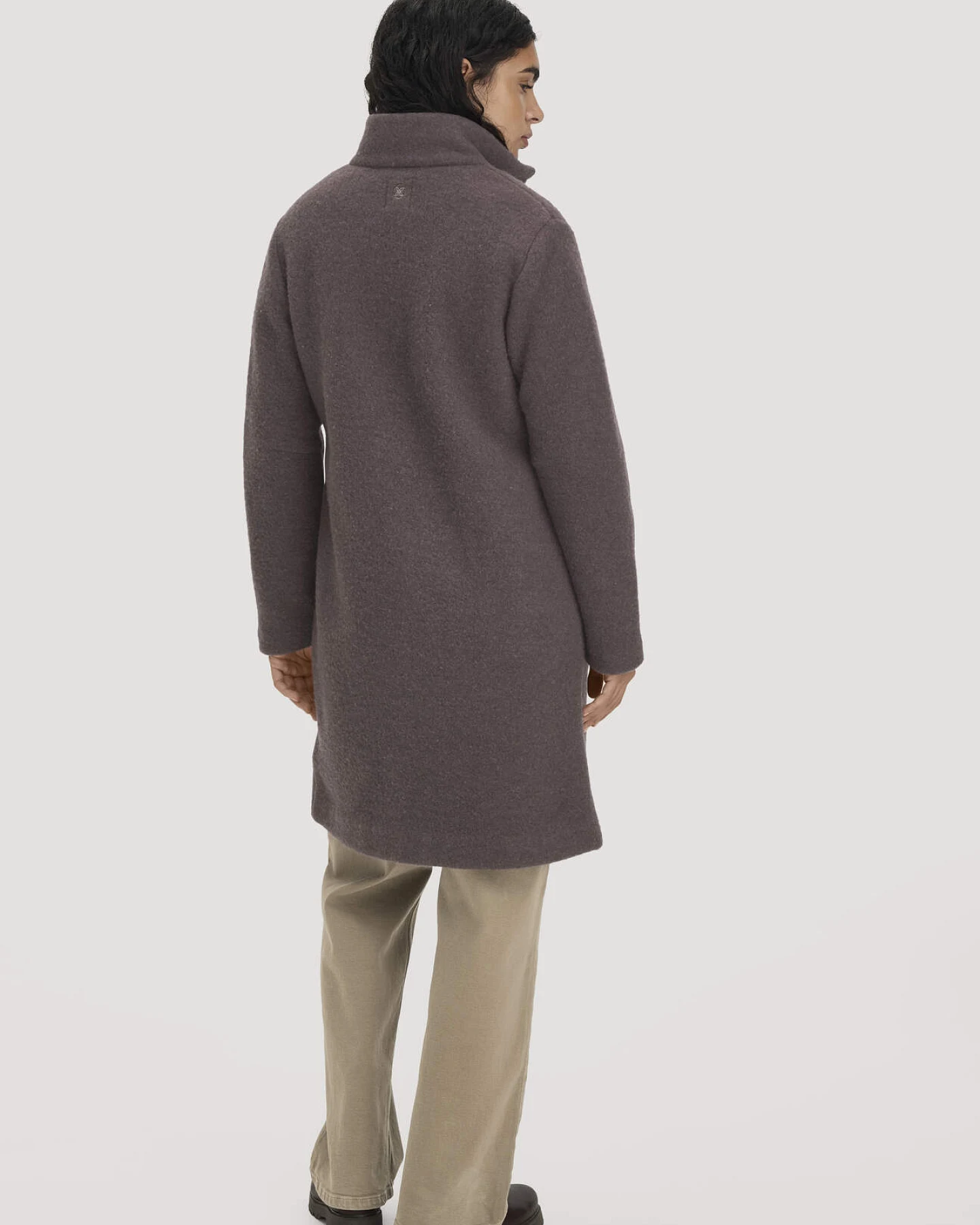 hessnatur Damen Wollfleece Mantel Regular aus Bio-Merinowolle - lila - Größe 44 – Ansicht 2