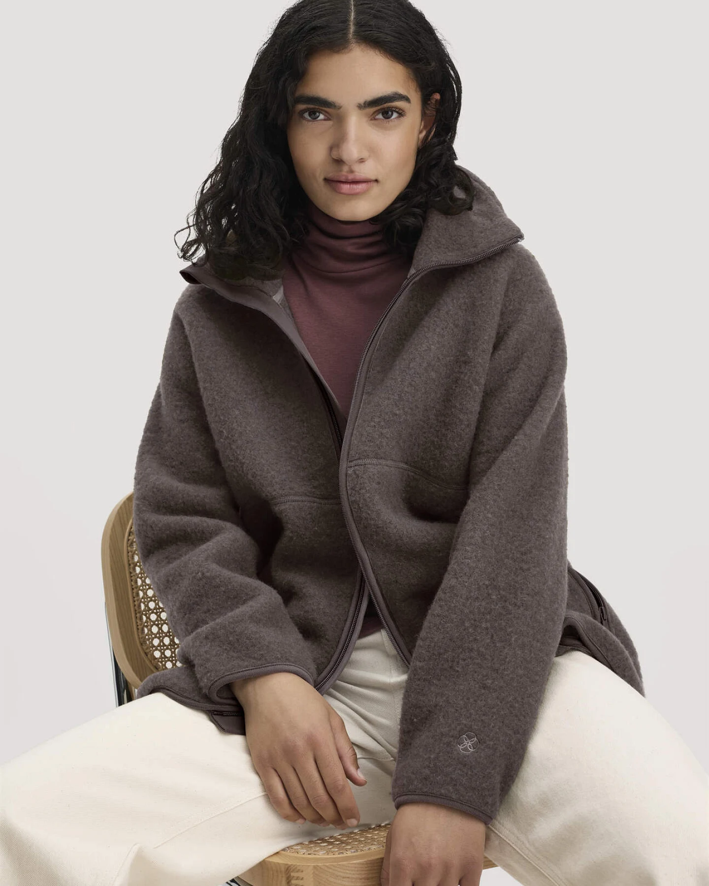 hessnatur Damen Wollfleece Jacke Oversized aus Bio-Merinowolle - lila - Größe L – Ansicht 4