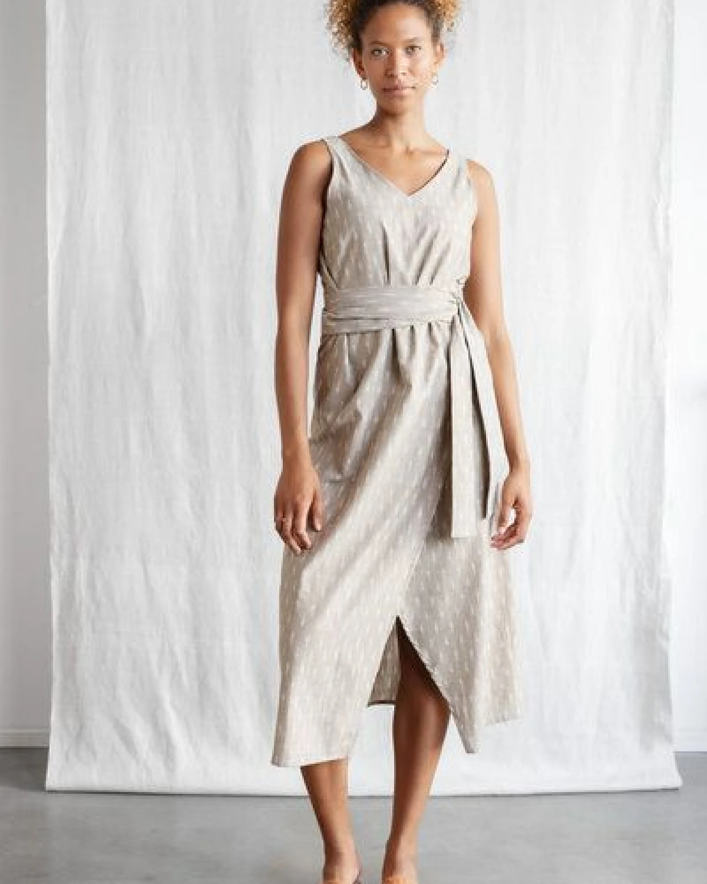 Jyoti - Fair Works Bio-Baumwoll Kleid Agnila – Ansicht 2