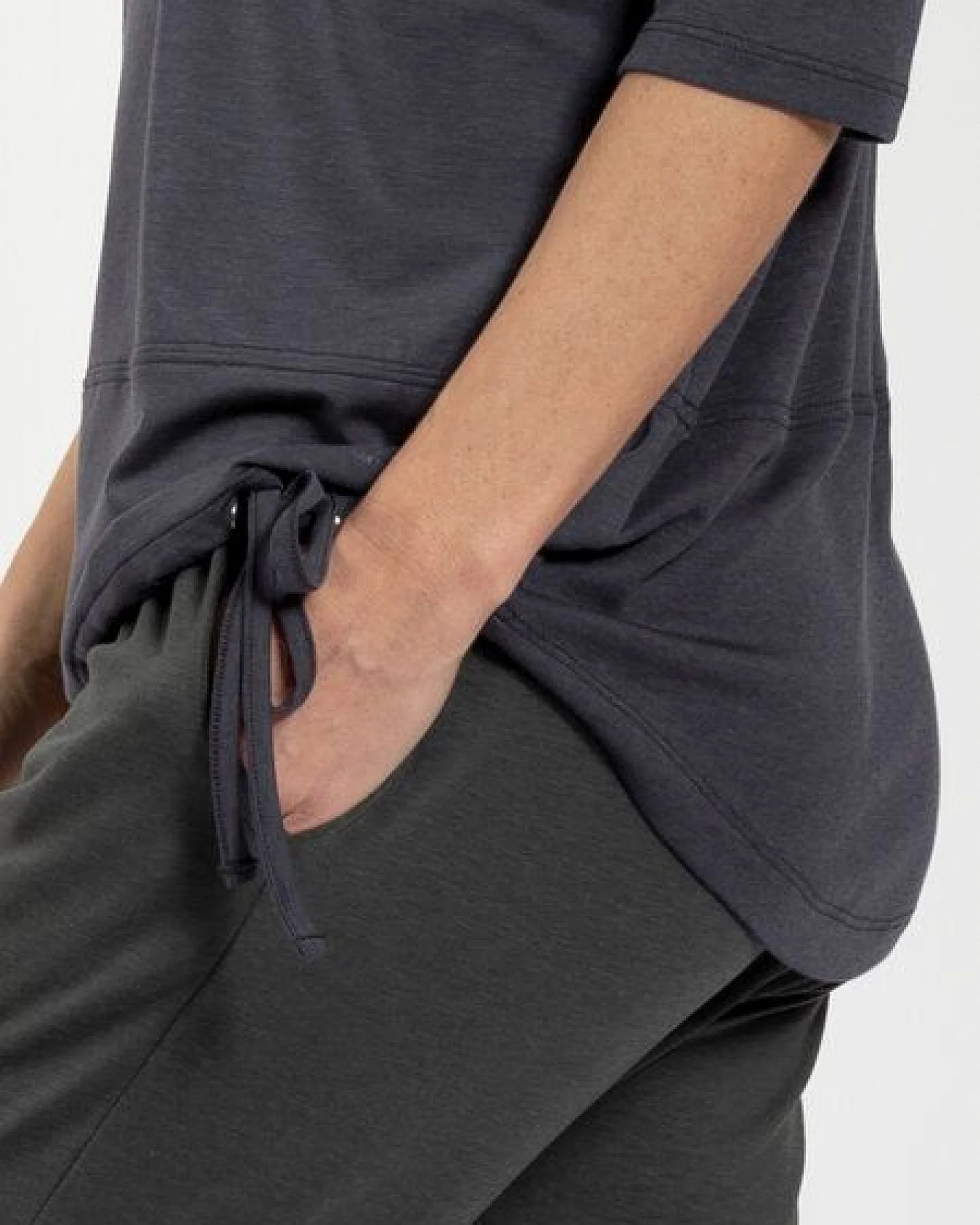 Magadi Yoga Shirt SARA aus Naturmaterial – Ansicht 3