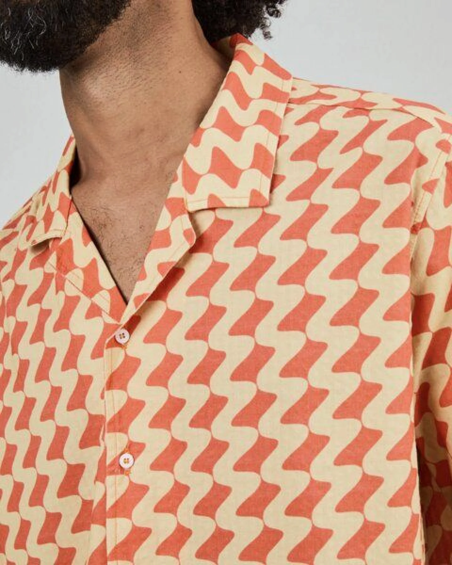 Brava Fabrics Gum Aloha-Hemd Rostrot – Ansicht 2