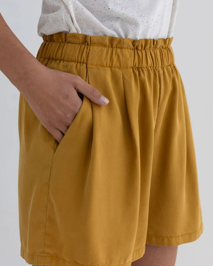 TWOTHIRDS Damen vegan Shorts Calobra Senf