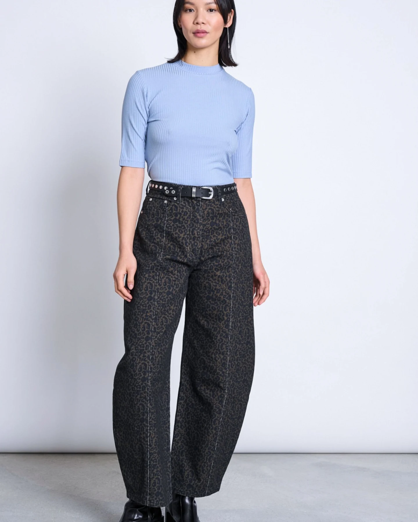 Hose Faya Leo Print Braun – Ansicht 3