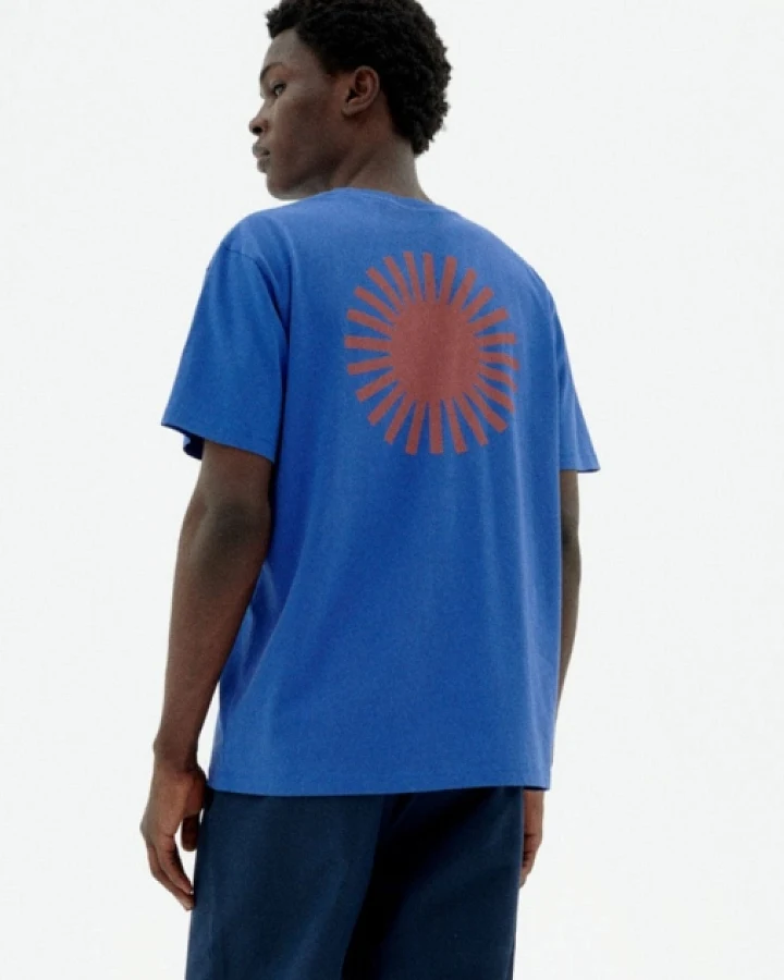 Thinking MU Herren vegan T-Shirt Sonne Blau Mit Braunem Rücken