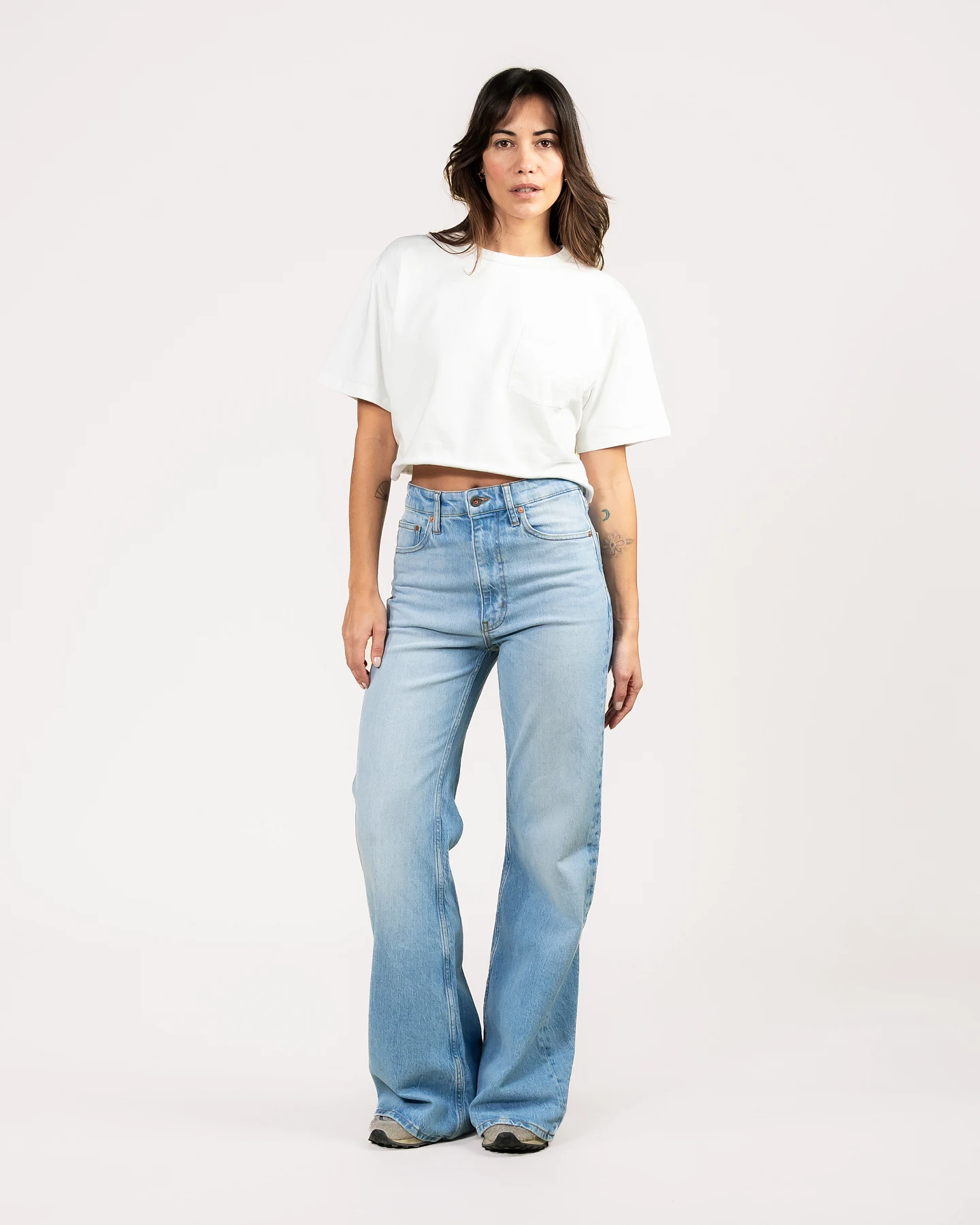 Kuyichi Damen vegan Jeans Flare Vivienne Revintaged Blau – Ansicht 2