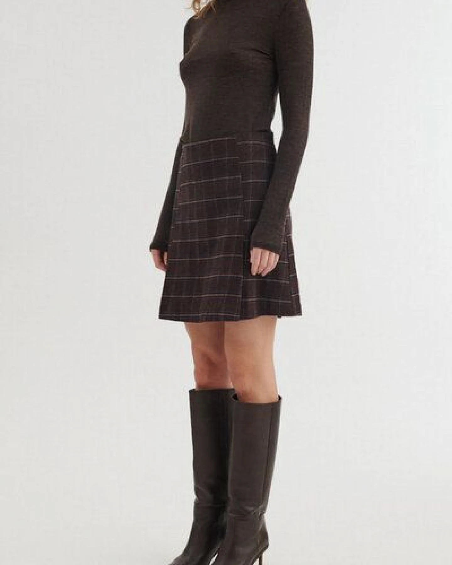 Basic Apparel Kurzer Karo-Rock MISA aus Bio-Baumwolle – Ansicht 3