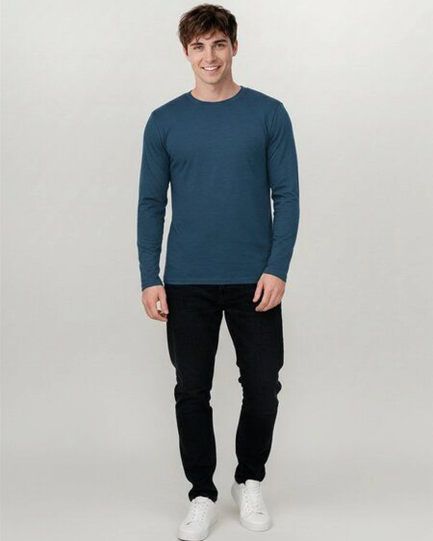 GREENBOMB Basic Base - Funktionales Longsleeve aus Merino-Wolle / Fair & Vegan – Ansicht 3