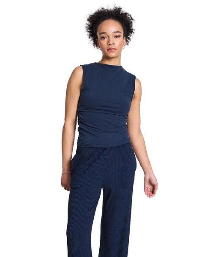 JAN 'N JUNE Ruffle Top RAFO