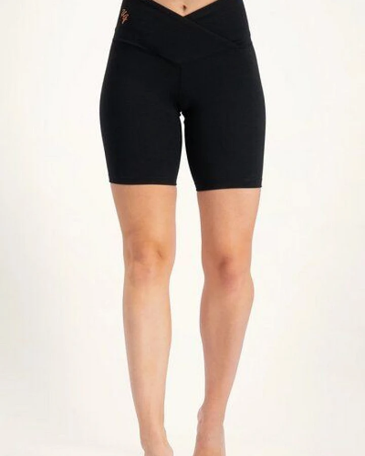 Urban Goddess Yoga-Biker-Shorts Sati