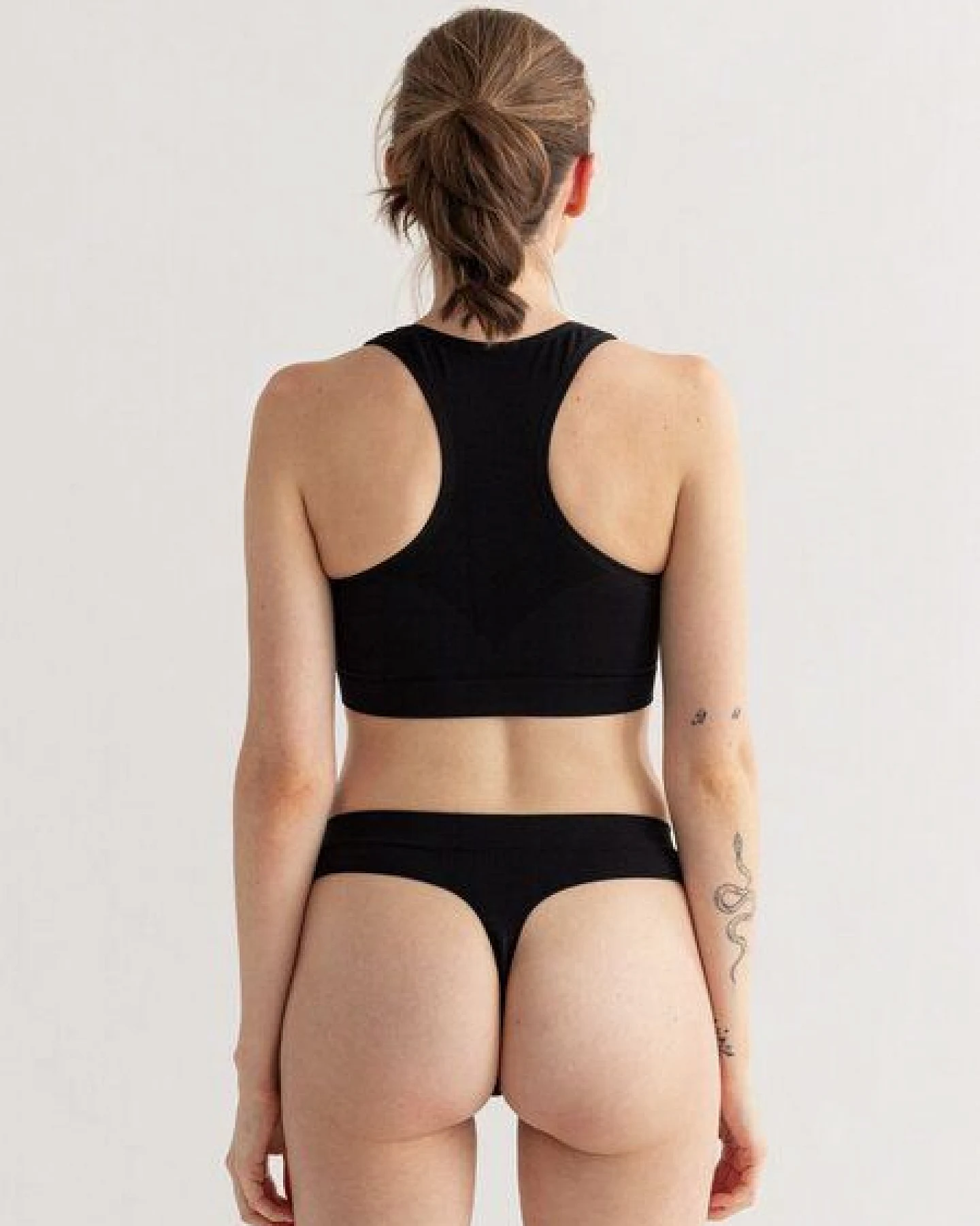 erlich textil Enja bügelloses Bustier aus Polyamid, made in Europe – Ansicht 3