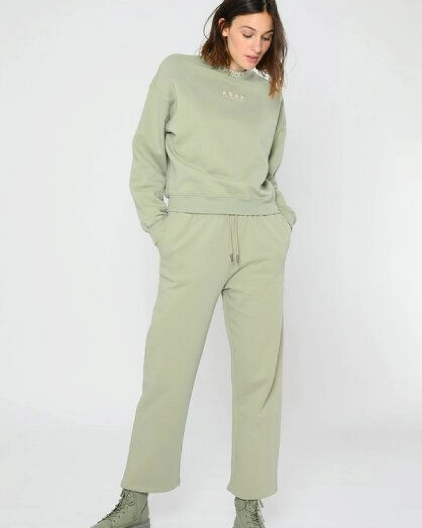 ThokkThokk Damen Track Pants TT1048 aus Bio-Baumwolle – Ansicht 2