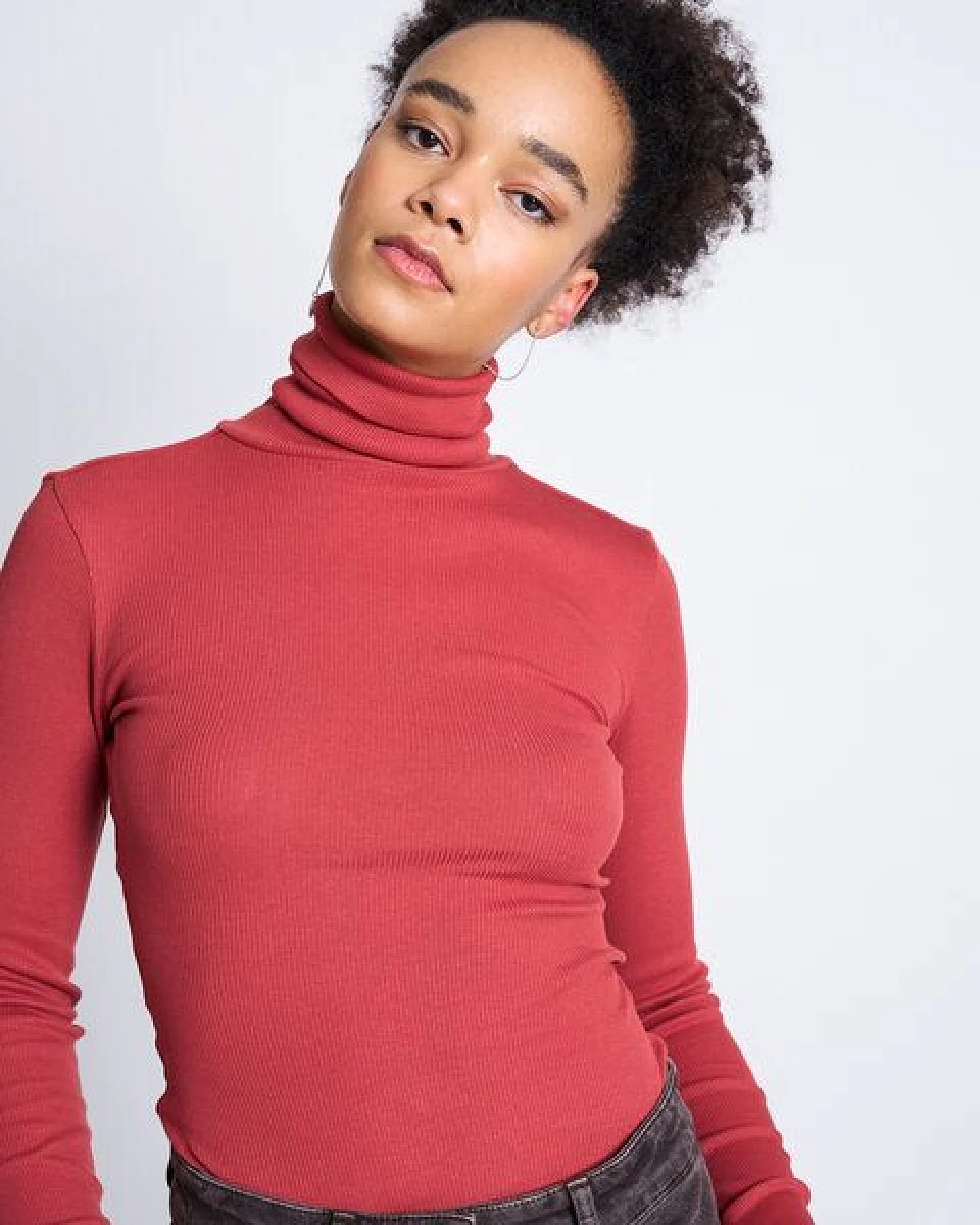JAN 'N JUNE Longsleeve Minirib Turtleneck CHUVA – Ansicht 2