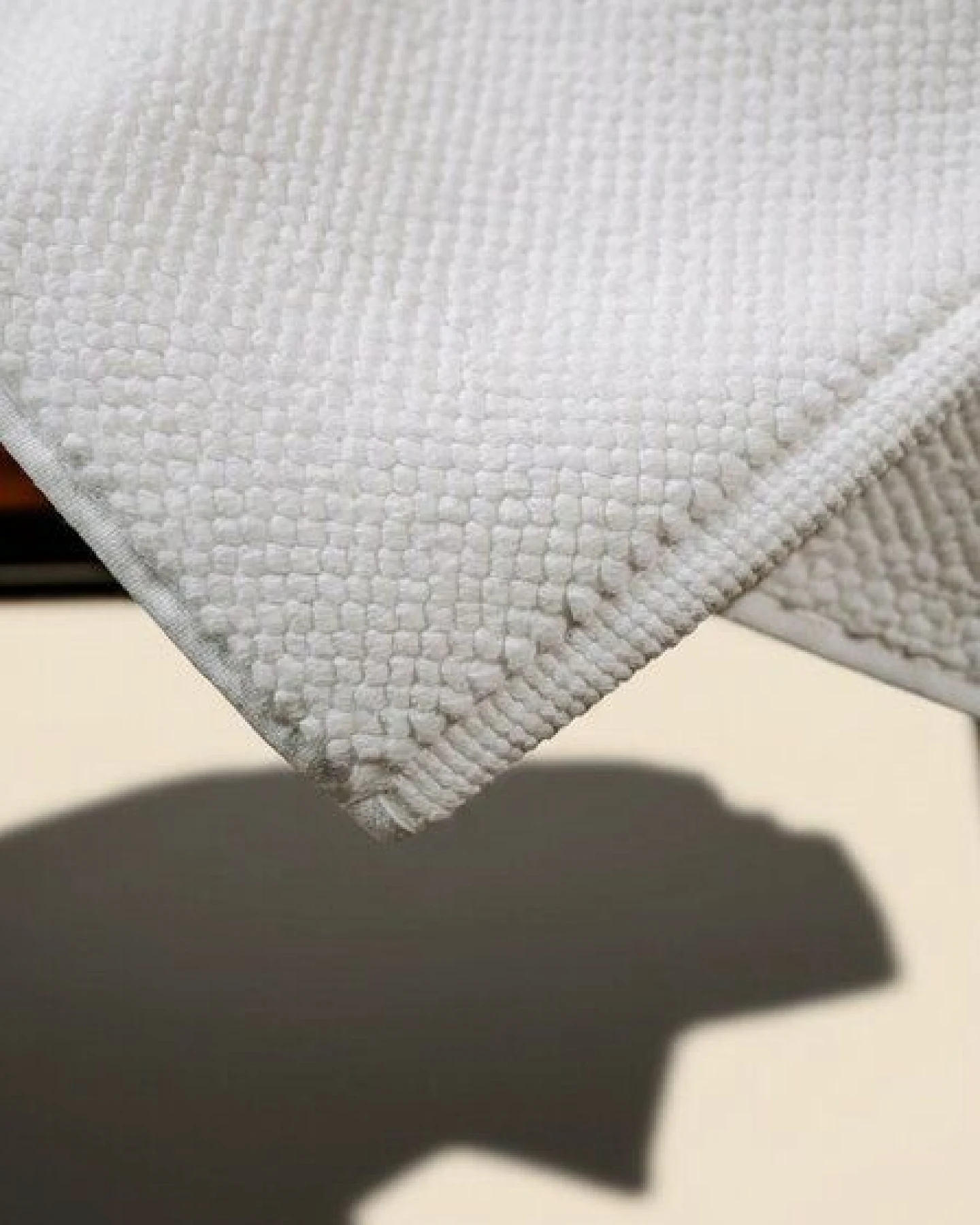 Kuschelige Badematte 50 × 80 cm aus GOTS-zertifizierter Bio-Baumwolle – Essence – Ansicht 2