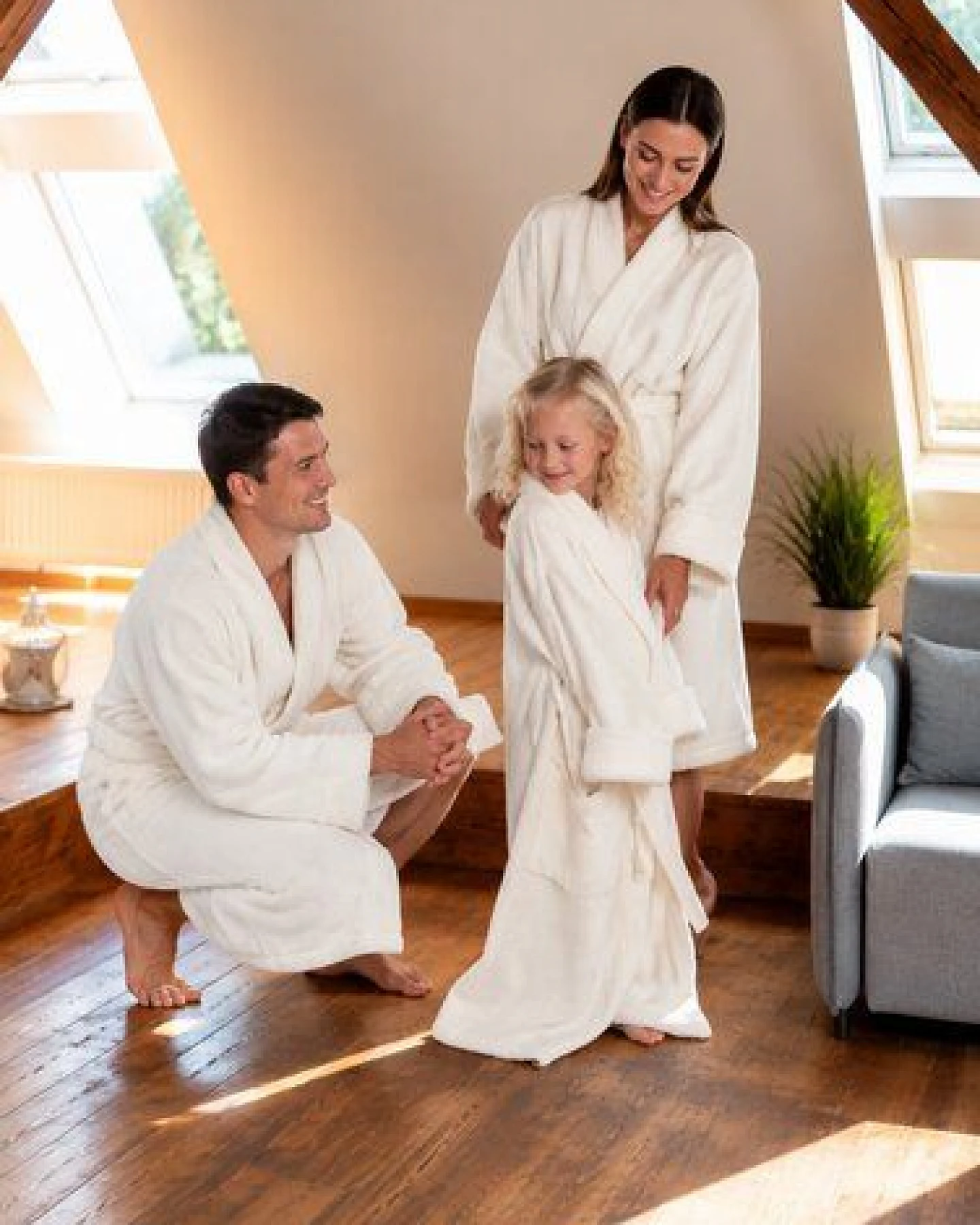 Pamukia GOTS Premium-Frottee-Bademantel aus 100 % zertifizierter Bio-Baumwolle – Unisex – Ansicht 3