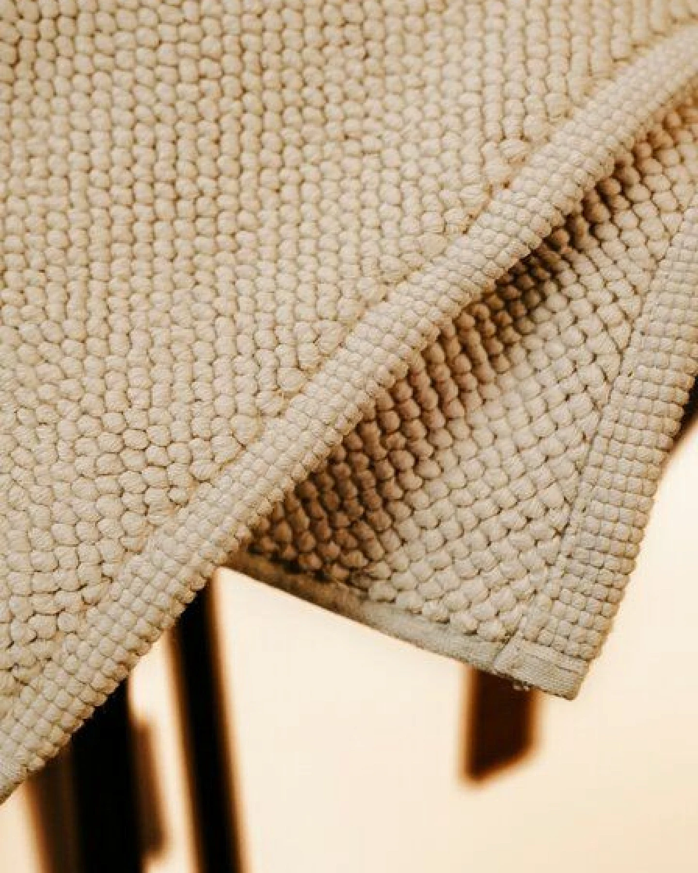 Kuschelige Badematte 50 × 80 cm aus GOTS-zertifizierter Bio-Baumwolle – Essence – Ansicht 3