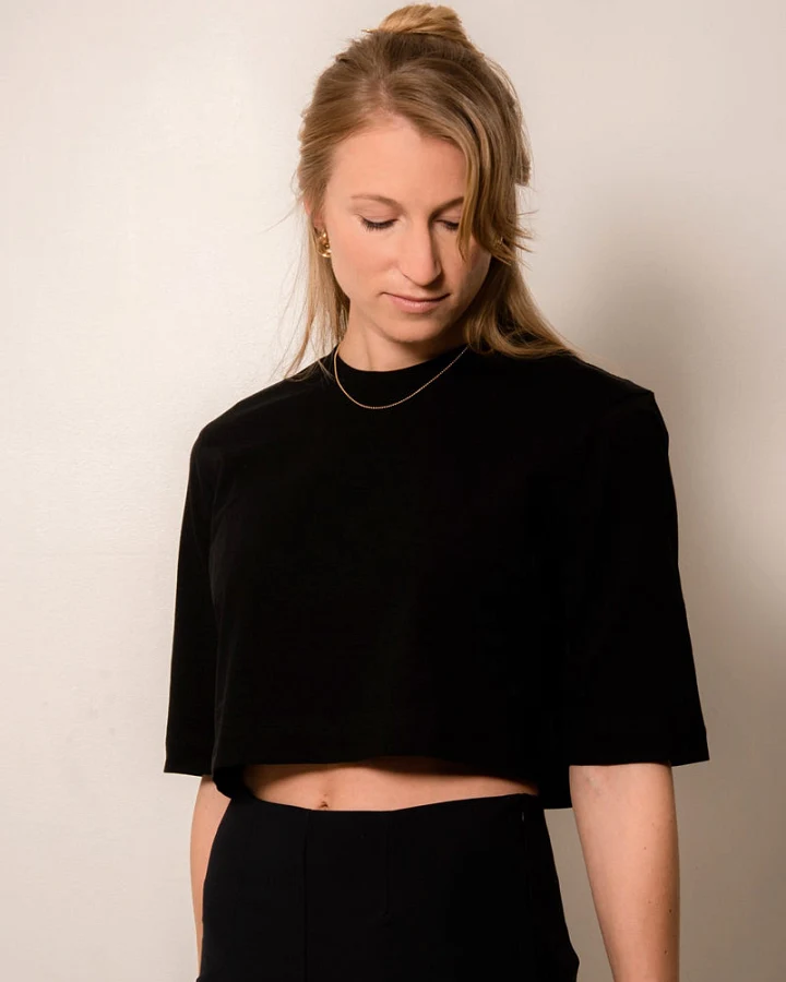 Marenika Damen vegan Crop Top Elisa Schwarz