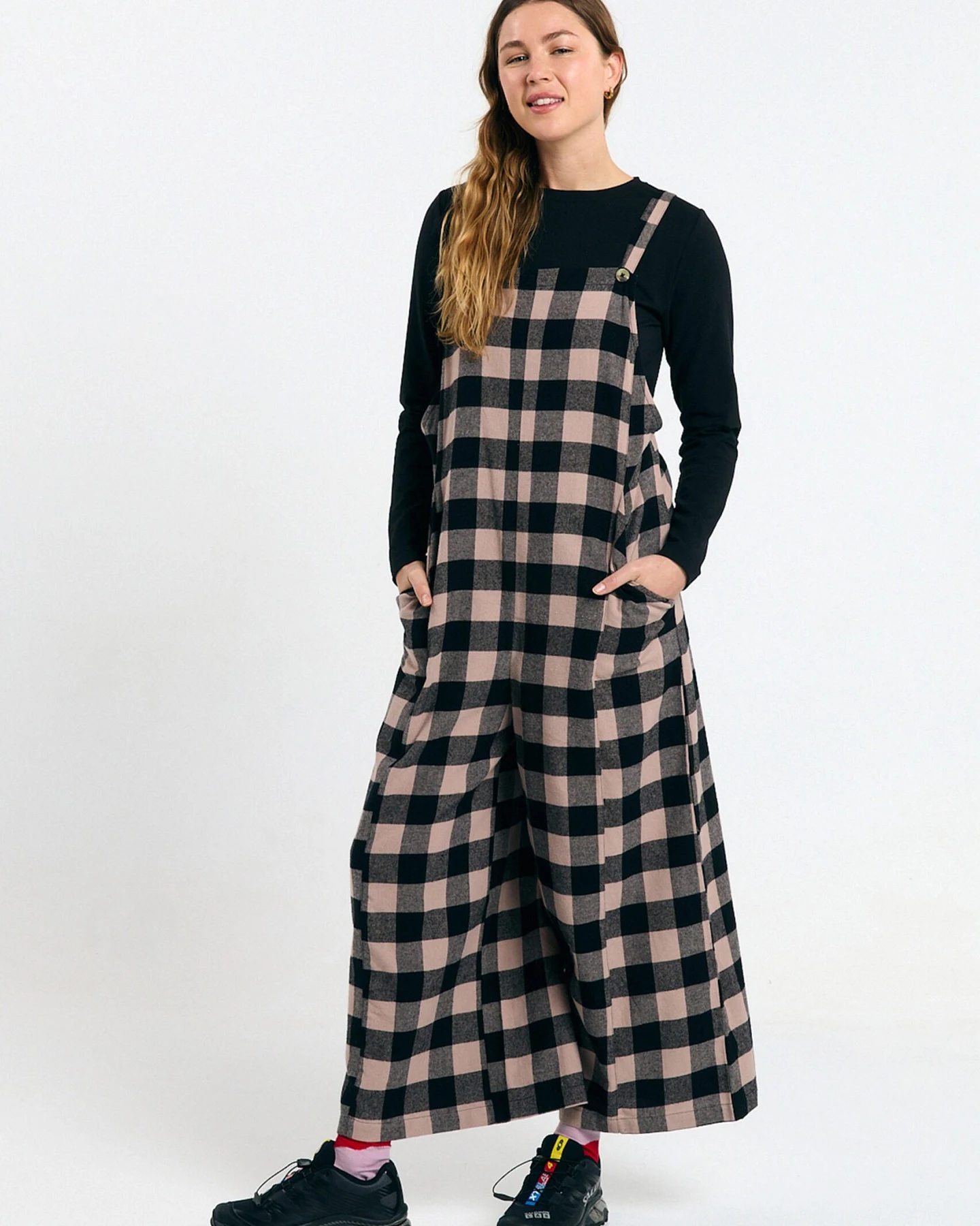 SUITE13LAB Damen vegan Jumpsuit Mira Check Schwarz Ecru – Ansicht 2