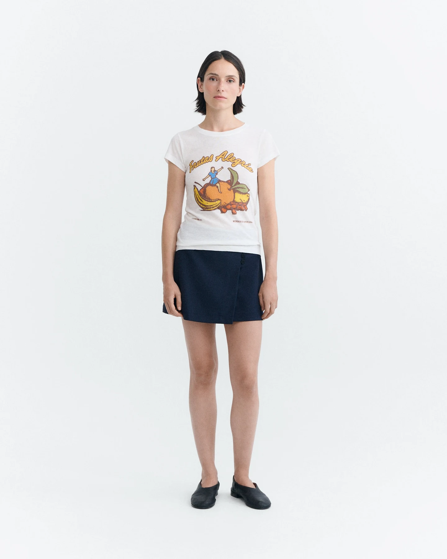 Thinking MU Damen vegan T-Shirt Mirna Slim Fit Früchte Weiß – Ansicht 2
