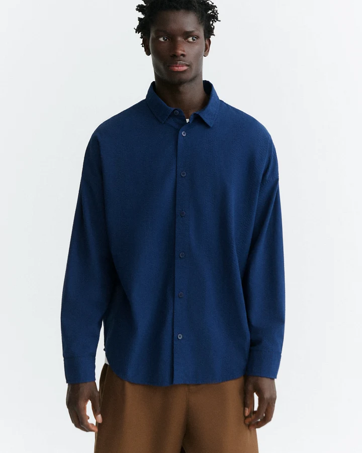 Thinking MU Herren vegan Hemd Haru Aus Seersucker Oversize Blau
