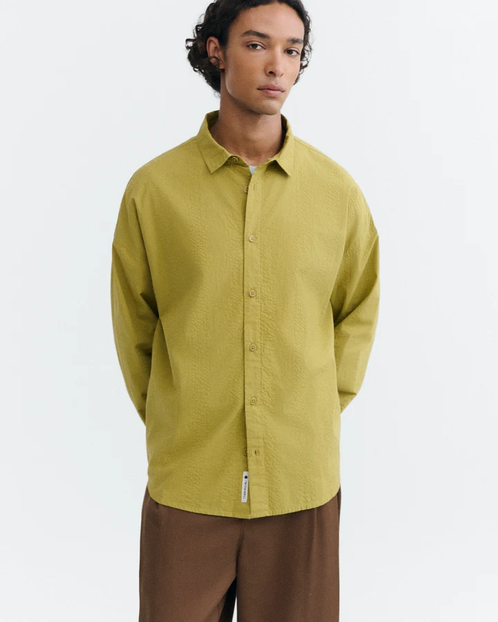 Thinking MU Herren vegan Hemd Haru Aus Seersucker Oversize Grün