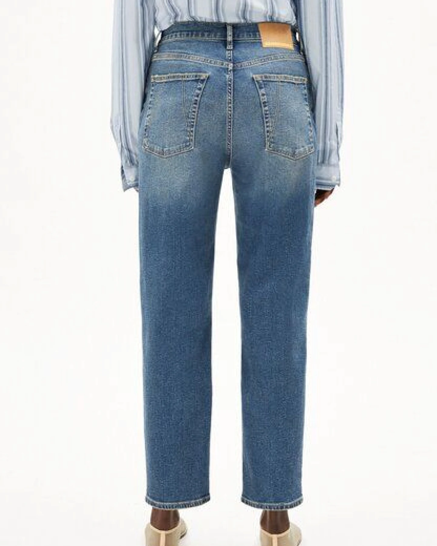 ARMEDANGELS MAIRAA Damen Mom Jeans aus recyceltem Baumwoll-Mix – Ansicht 2