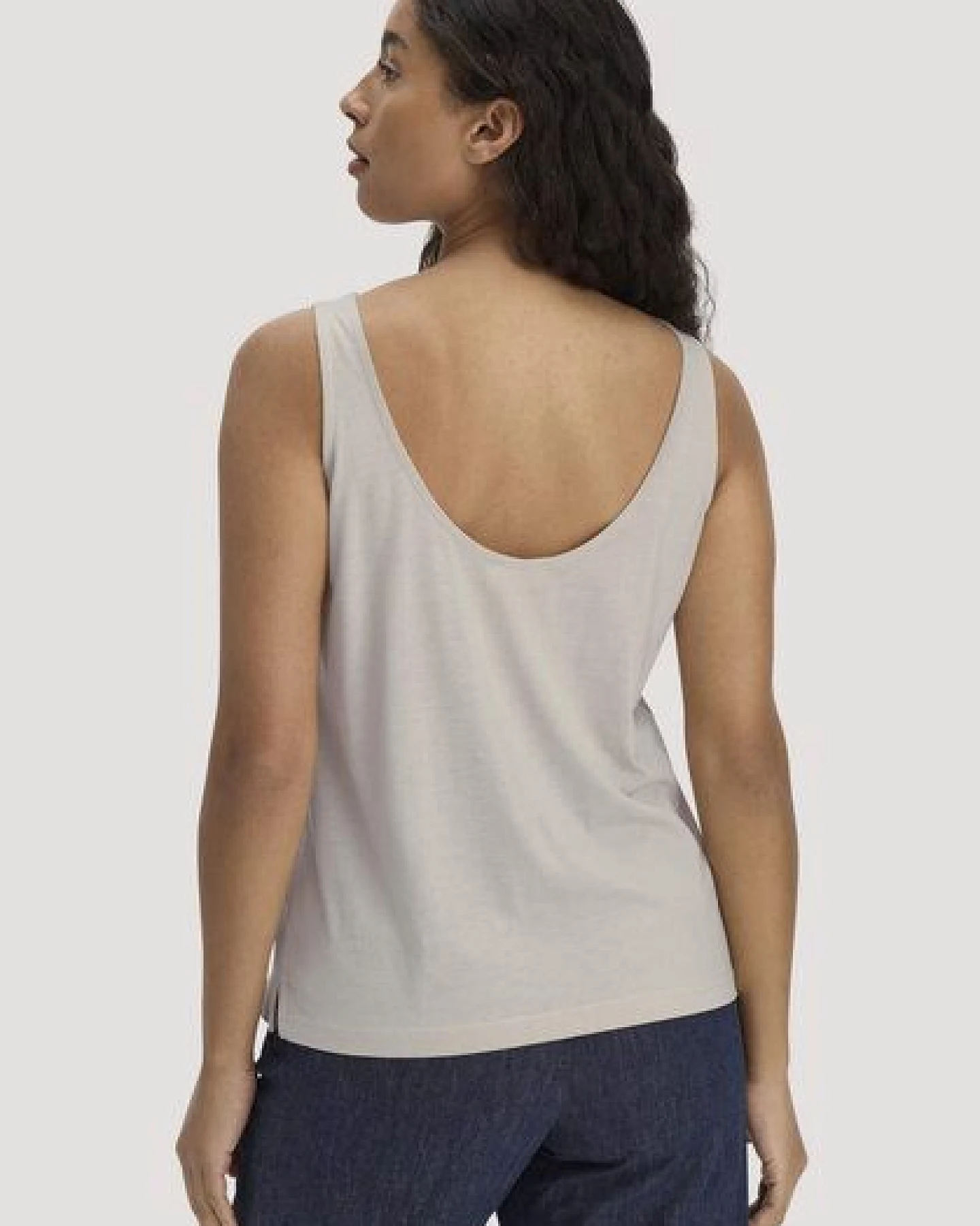hessnatur Jersey Top Relaxed aus TENCEL Lyocell mit Bio-Baumwolle – Ansicht 2