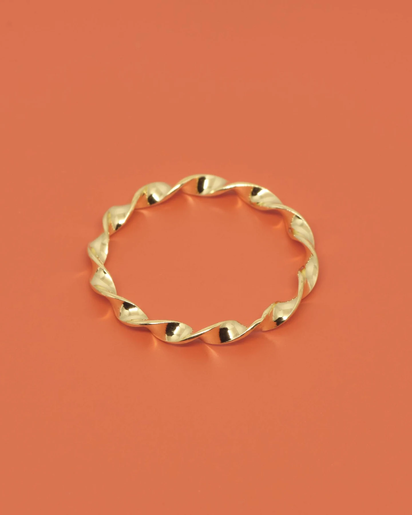 fejn Damen vegan Ring Twisted Gold – Ansicht 2