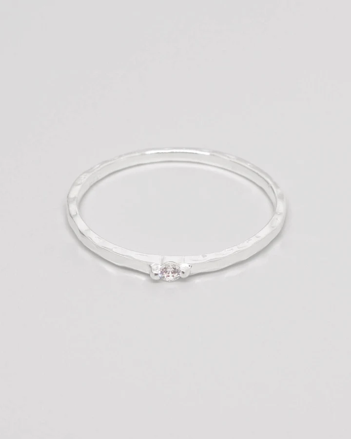 fejn Damen vegan Ring Hammered Sparkle Silber