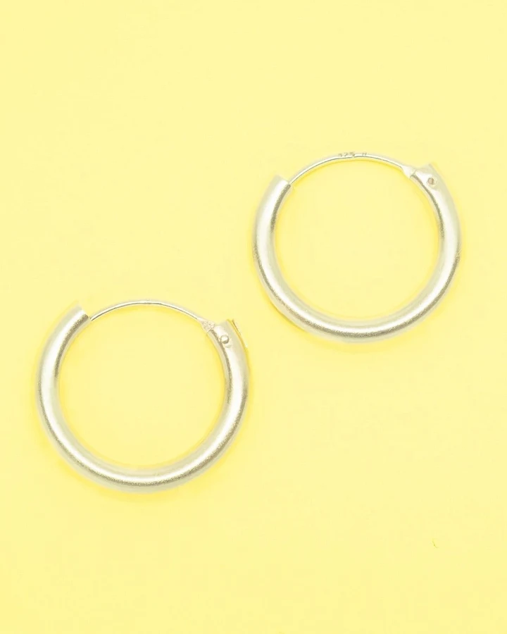 fejn Damen vegan Hoop Unisex Small & Medium Bold Gold