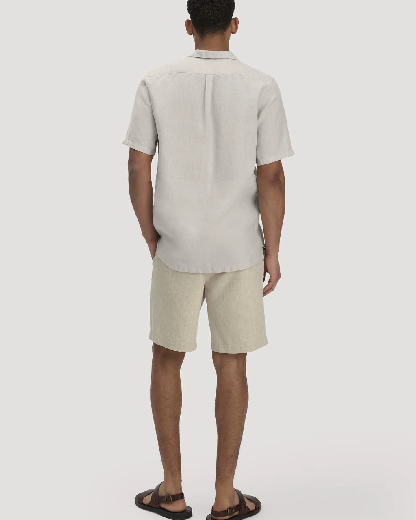 hessnatur Herren Shorts ENEA Relaxed aus Bio-Baumwolle mit Leinen - natur - Größe 33 – Ansicht 2