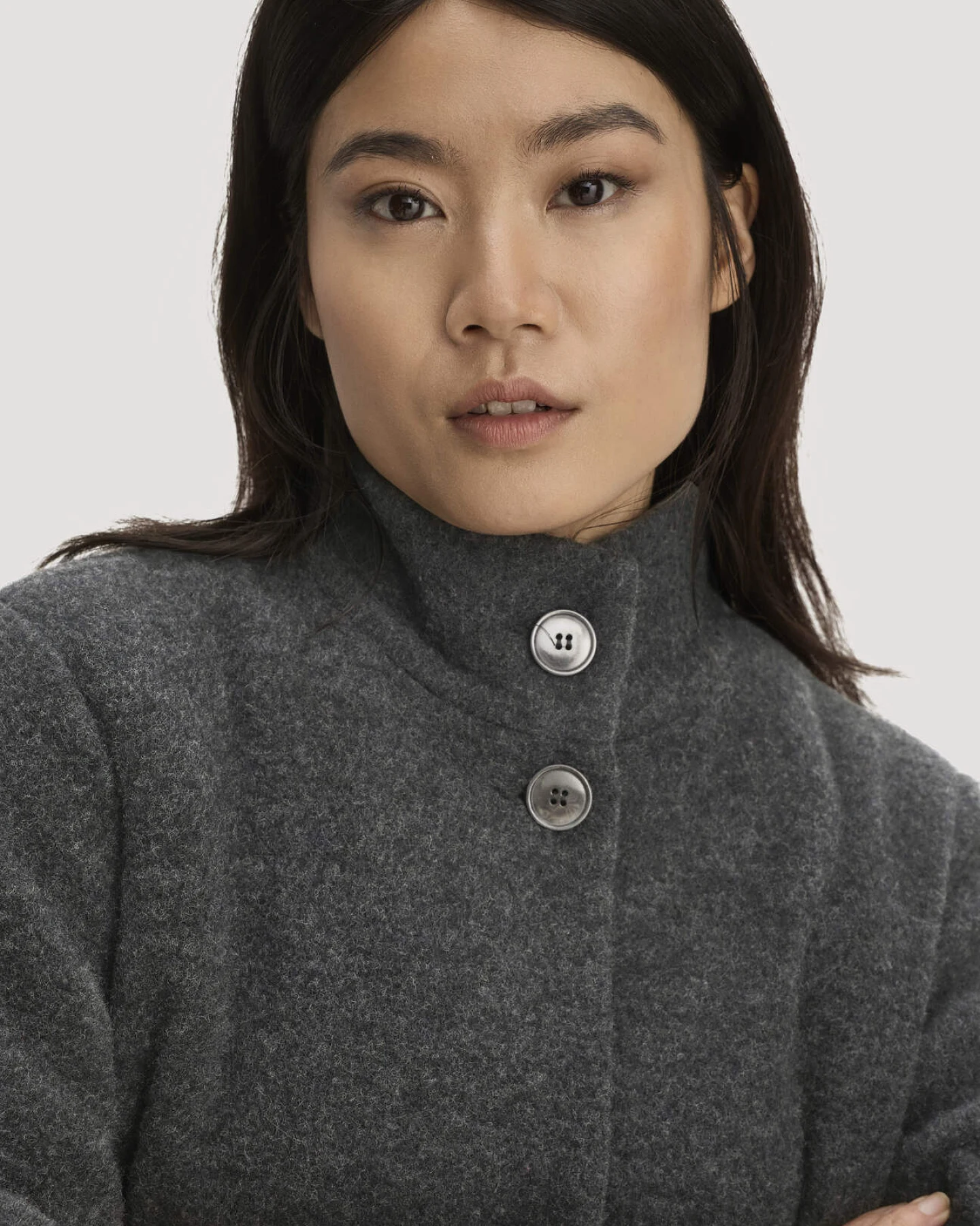 hessnatur Damen Wollfleece Mantel Regular aus Bio-Merinowolle - grau - Größe 44 – Ansicht 4