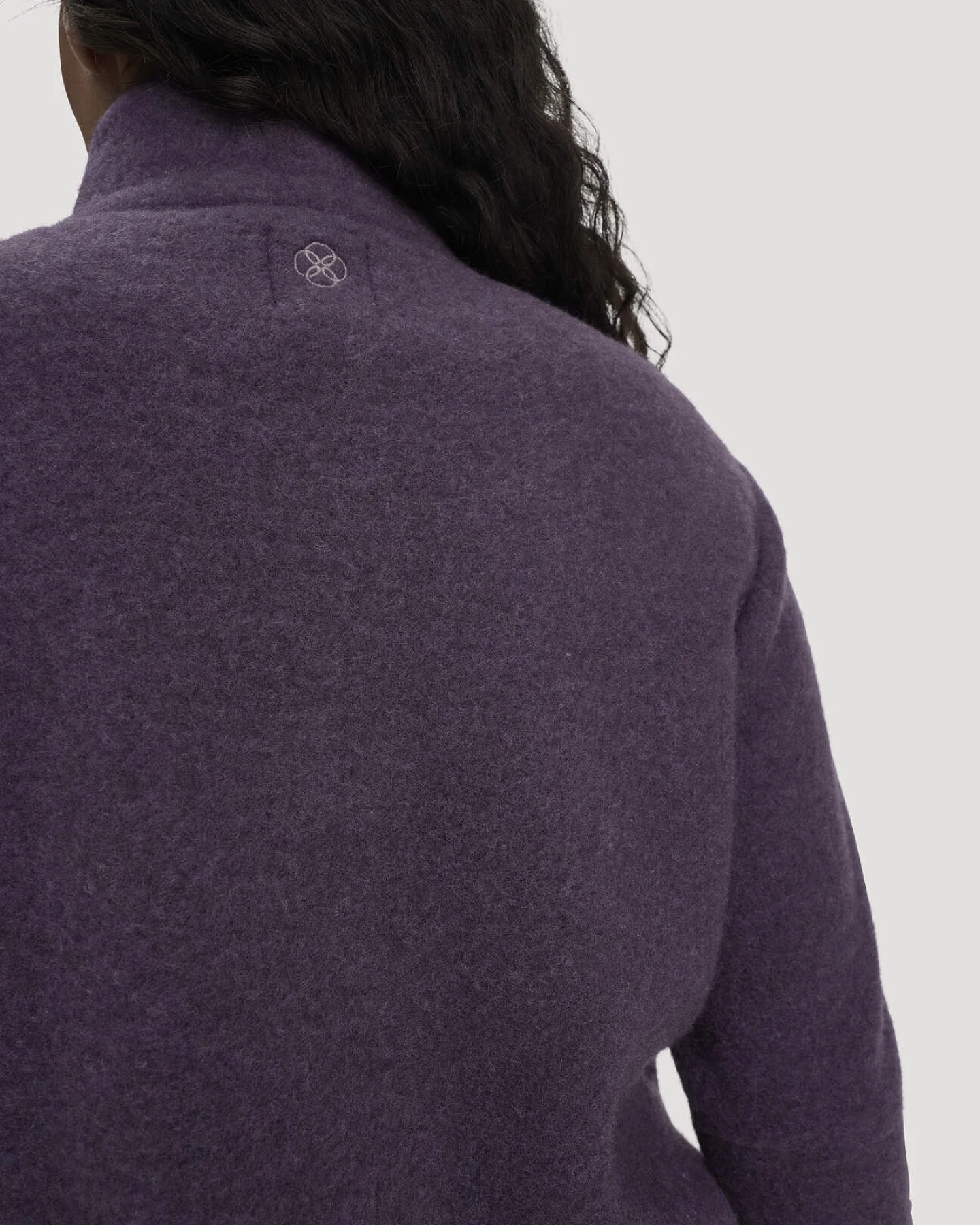 hessnatur Damen Wollfleece Mantel Regular aus Bio-Merinowolle - lila - Größe 38 – Ansicht 3