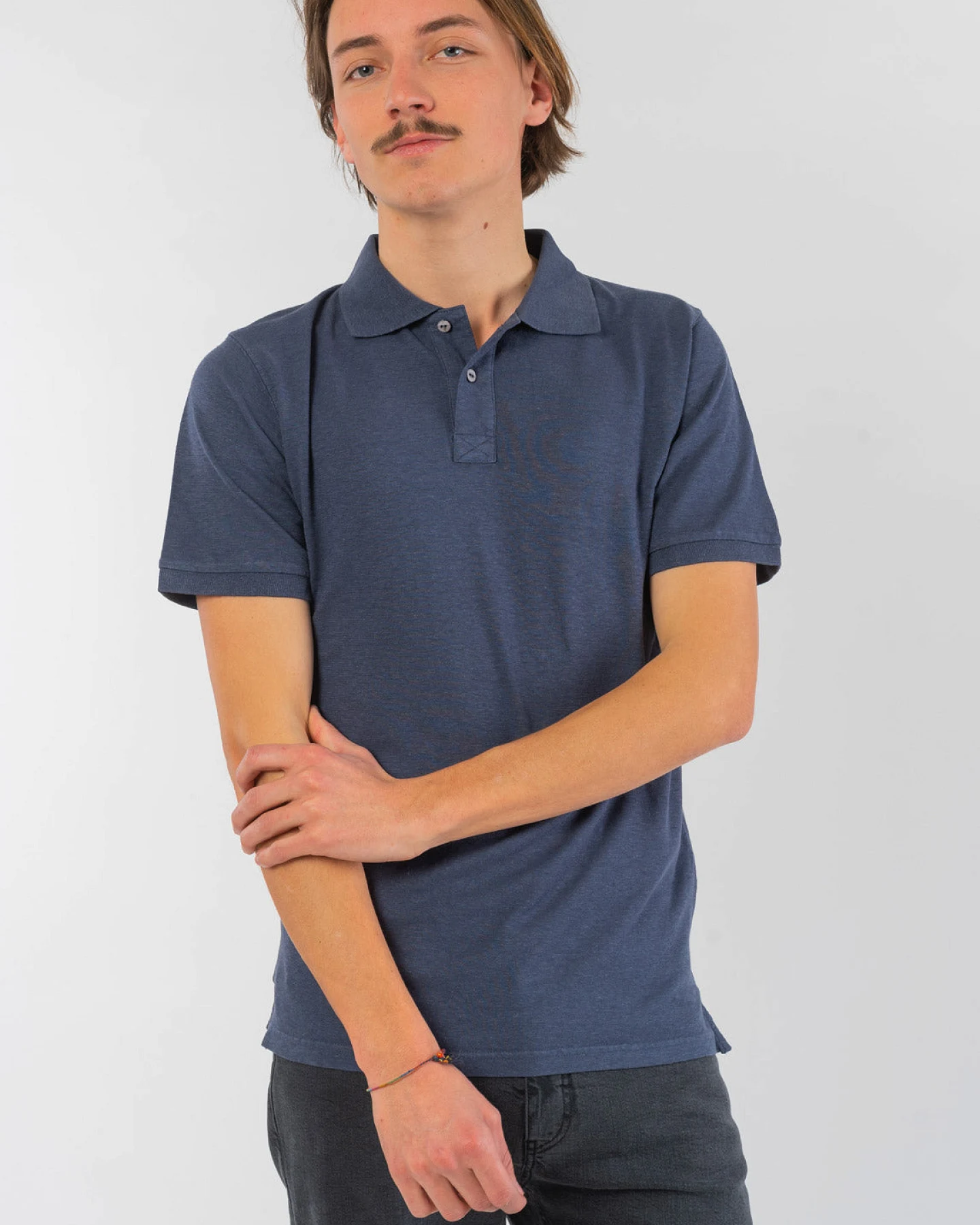 Klassisches Poloshirt aus Hanf & Bio Baumwolle – Ansicht 2