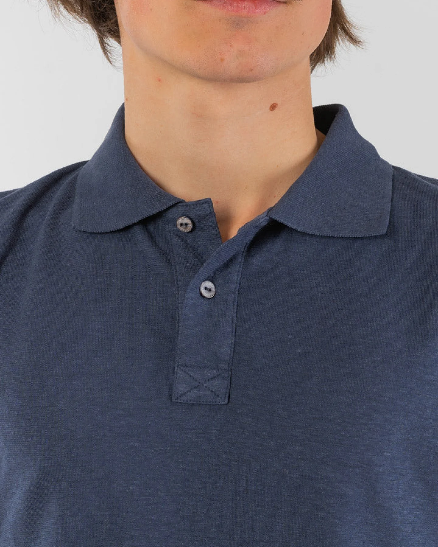 Klassisches Poloshirt aus Hanf & Bio Baumwolle – Ansicht 3