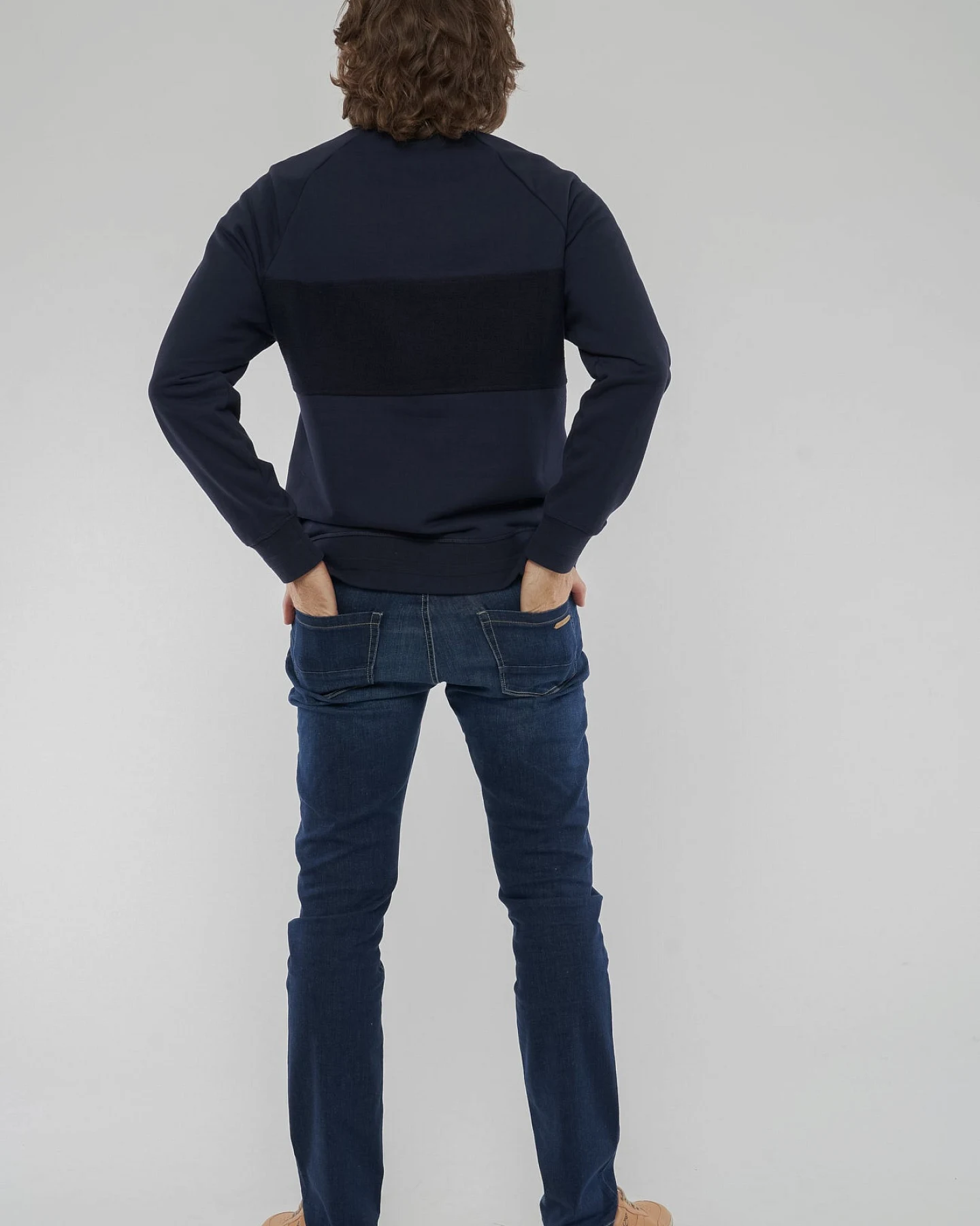 Sweatshirt aus Bio Baumwolle – Ansicht 6