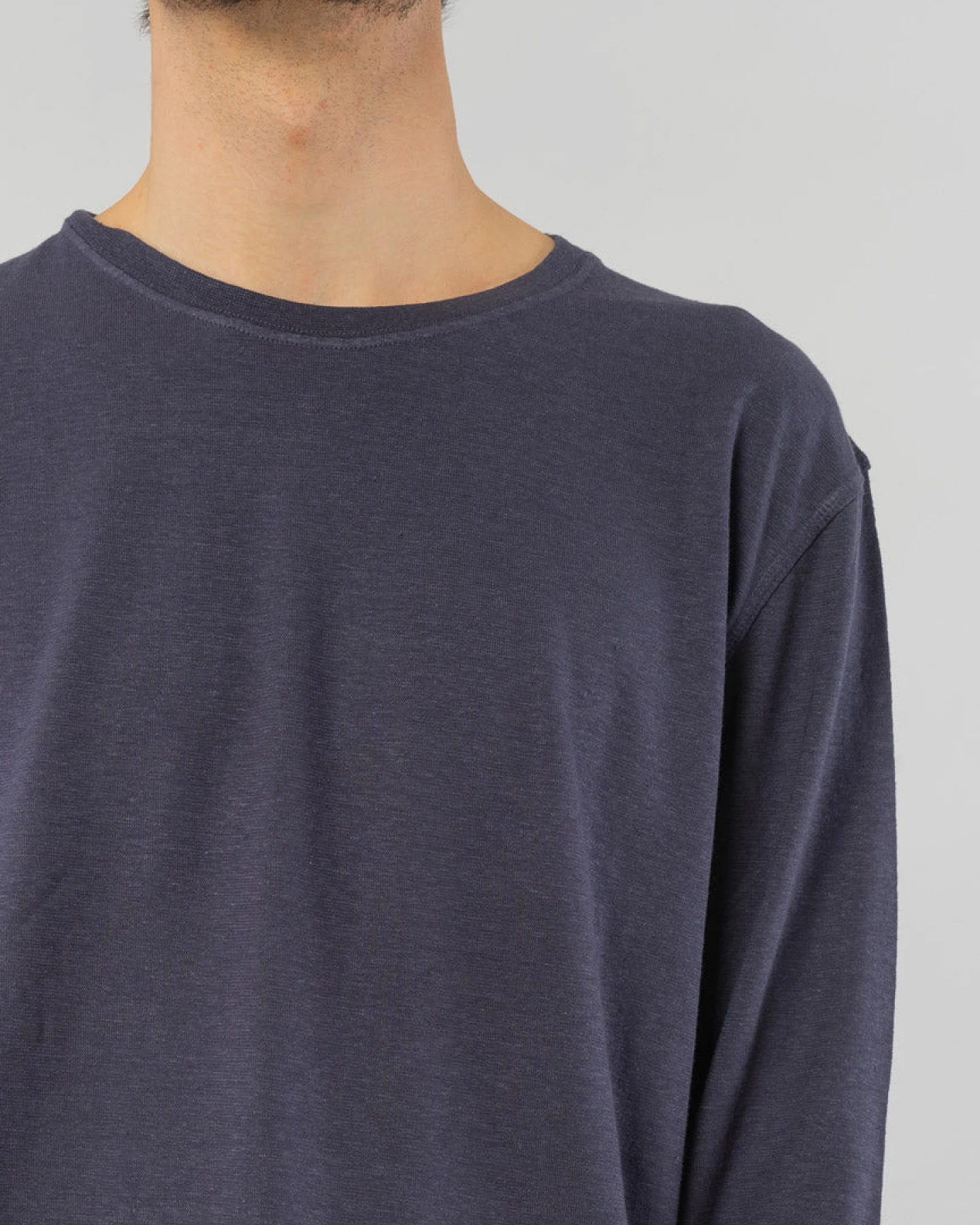 Leichtes Basic Longsleeve aus Hanf & Bio Baumwolle – Ansicht 3