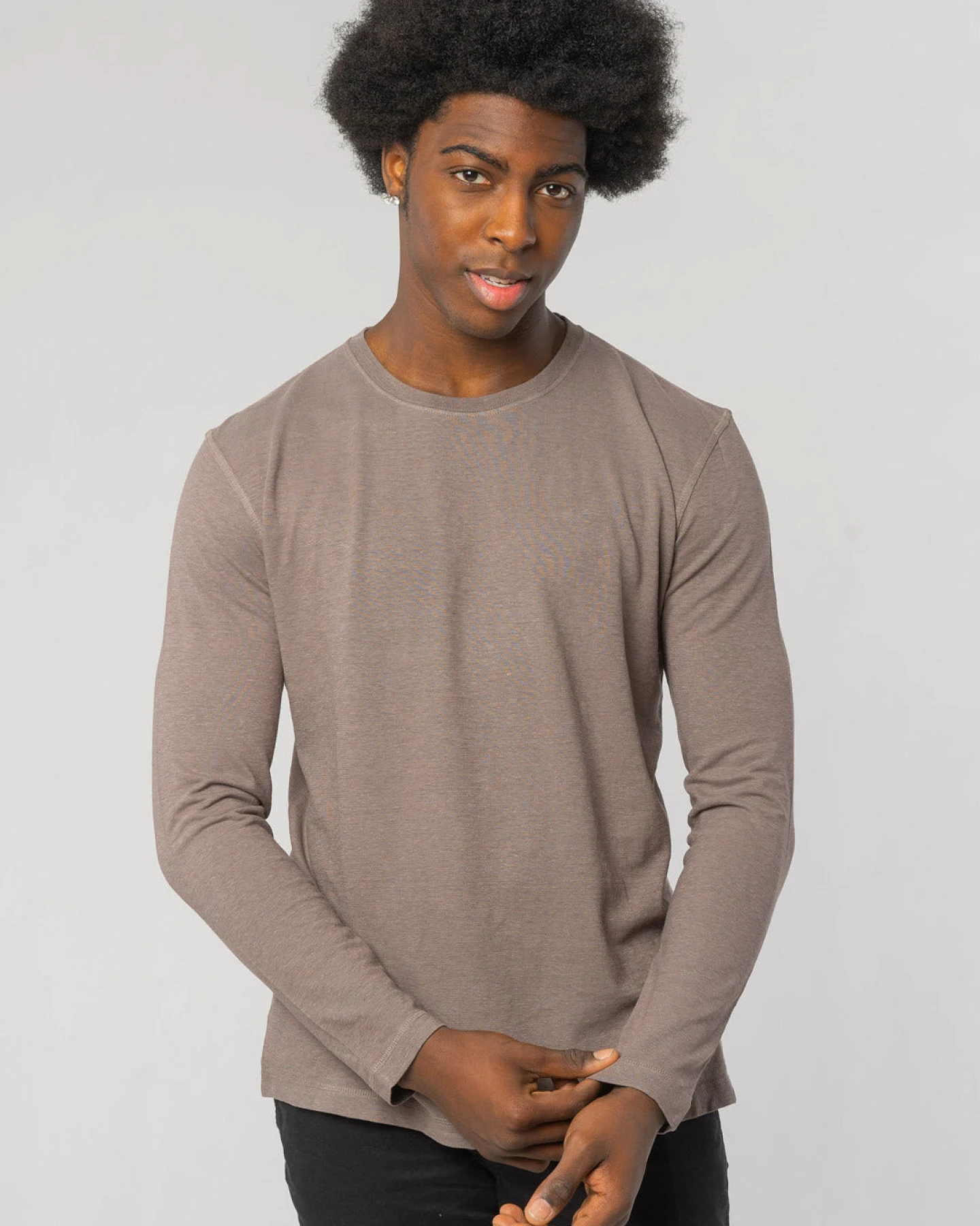 Leichtes Basic Longsleeve aus Hanf & Bio Baumwolle – Ansicht 6