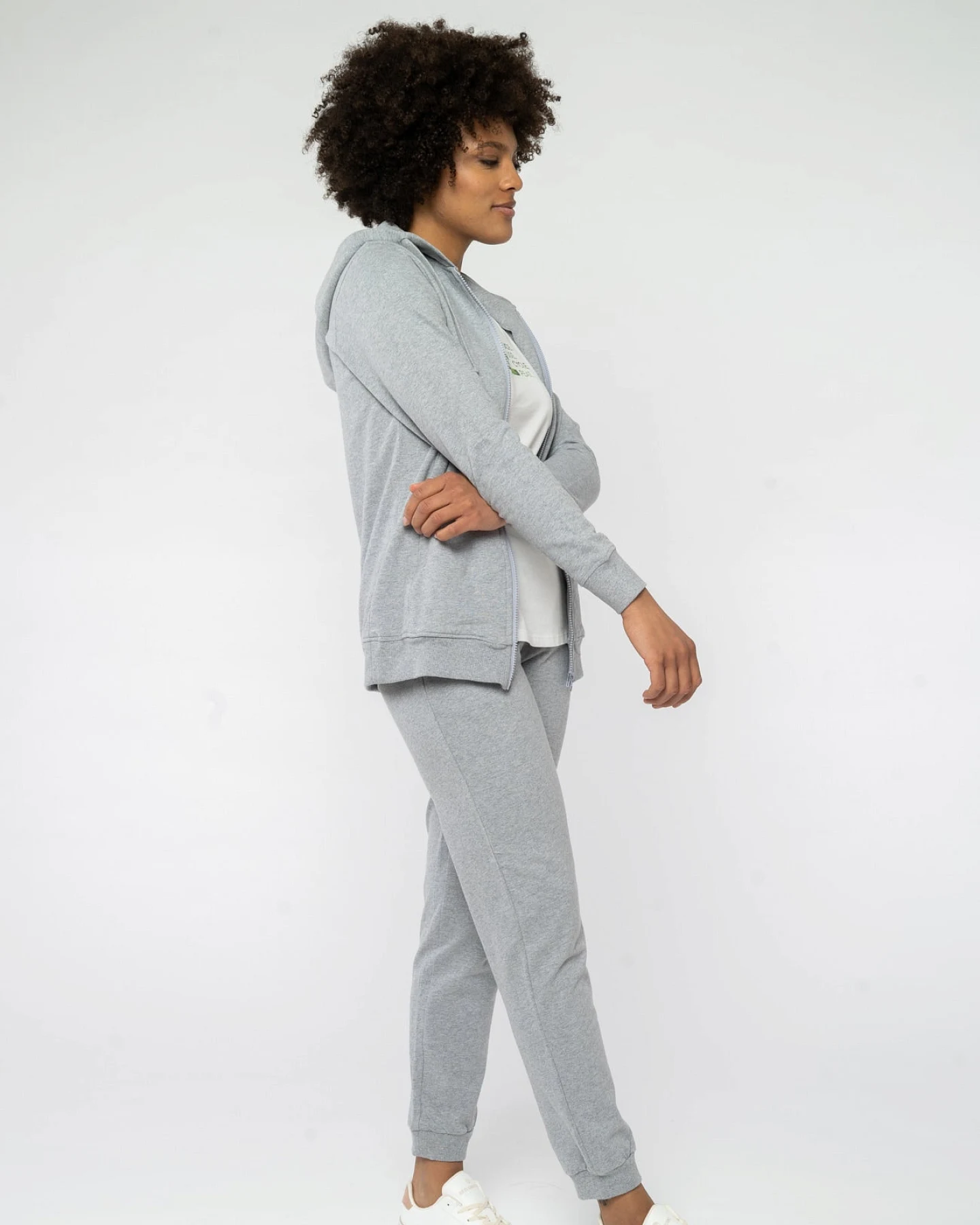Kapuzenjacke aus Bio Baumwolle – Ansicht 4