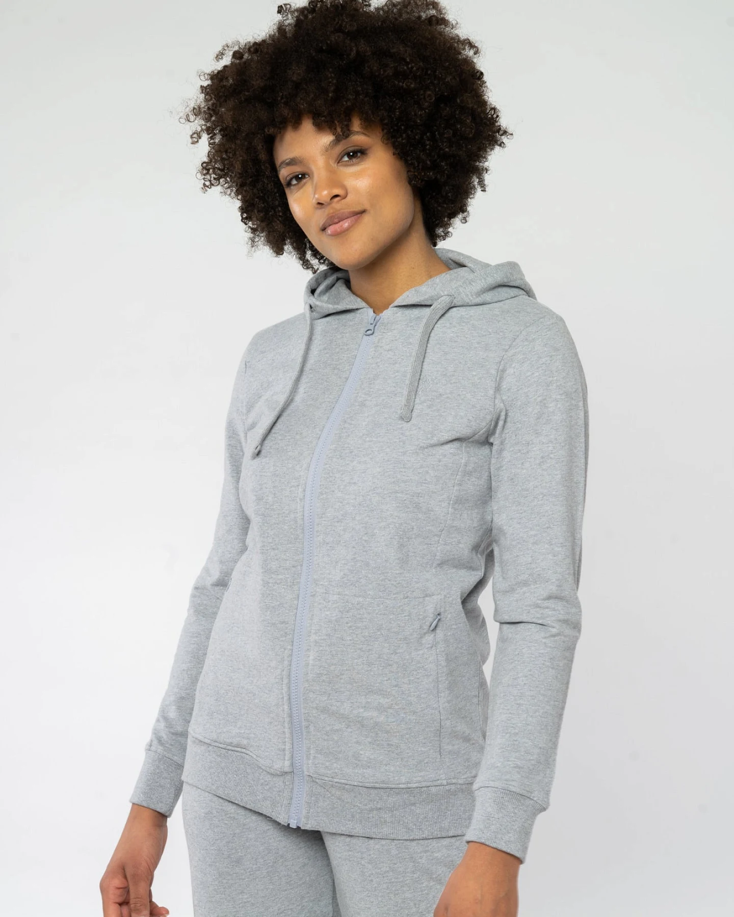 Kapuzenjacke aus Bio Baumwolle – Ansicht 2