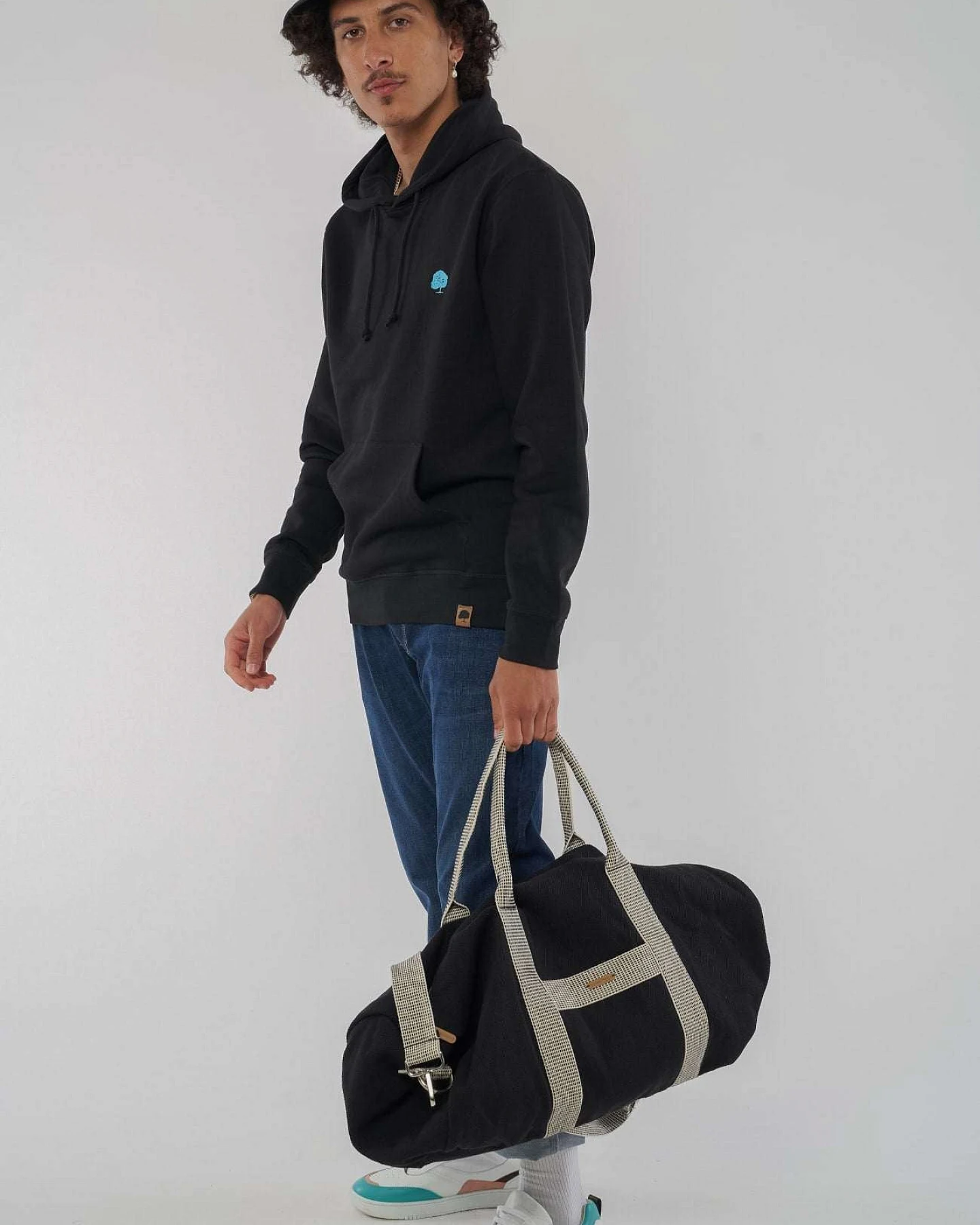 Leichter Hoodie aus Bio Baumwolle – Ansicht 5