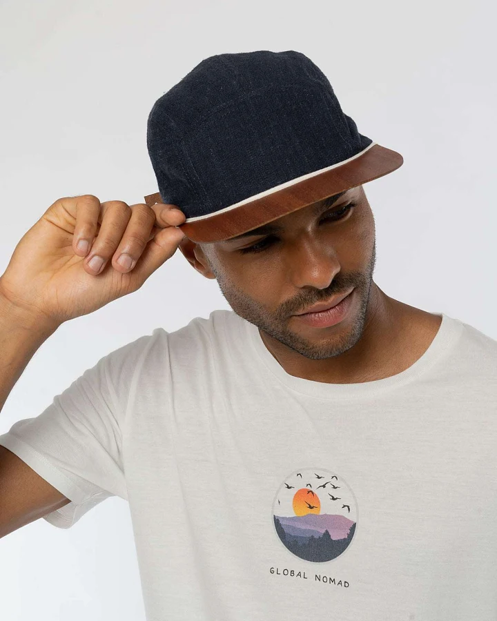 Global Nomad T-Shirt für Männer