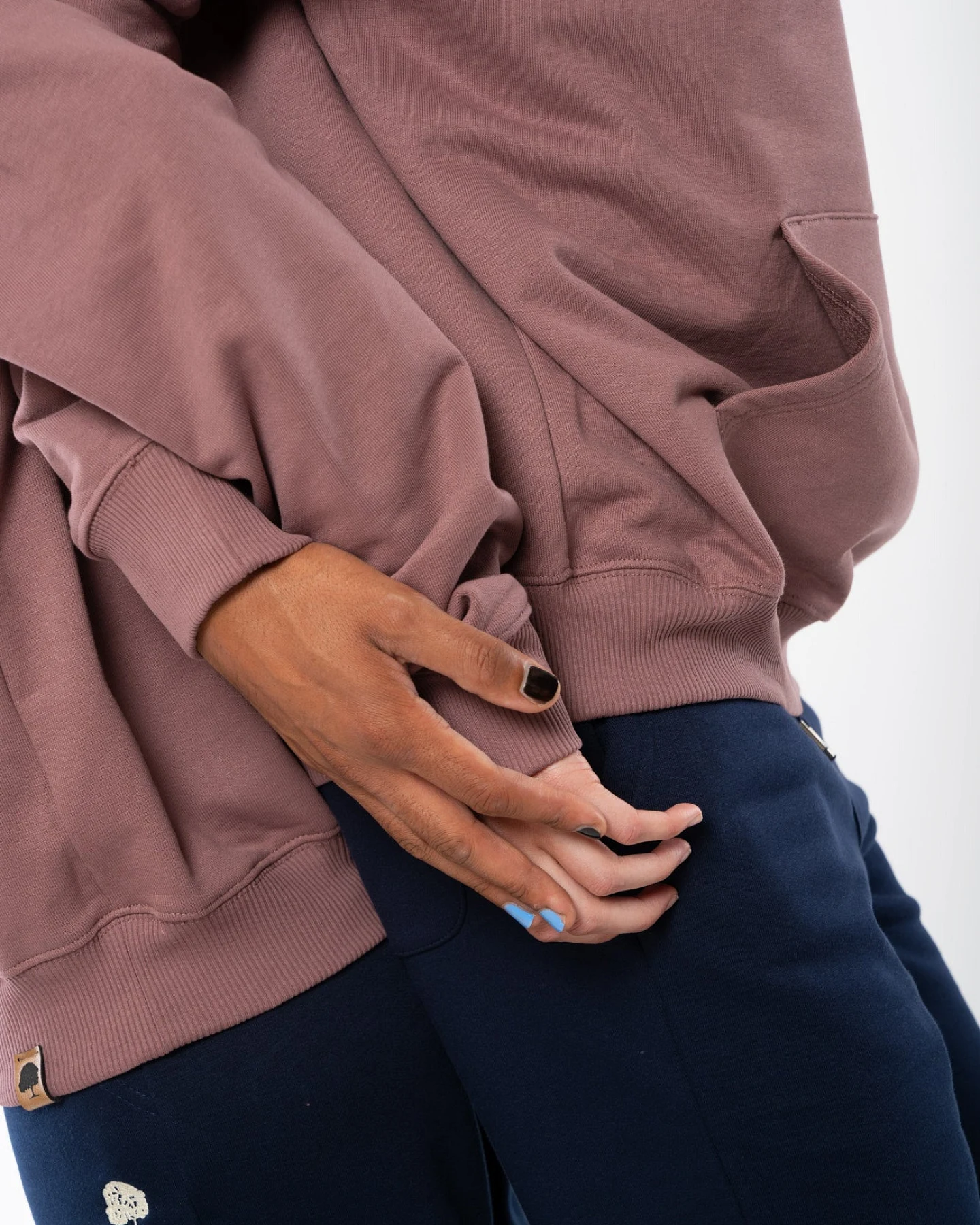 Oversized Boxy Hoodie aus Bio Baumwolle – Ansicht 2
