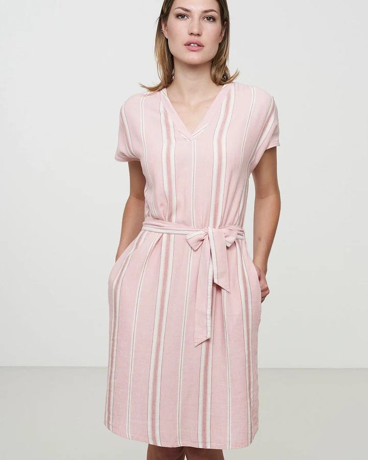 Gestreiftes Kleid aus ECOVERO™
