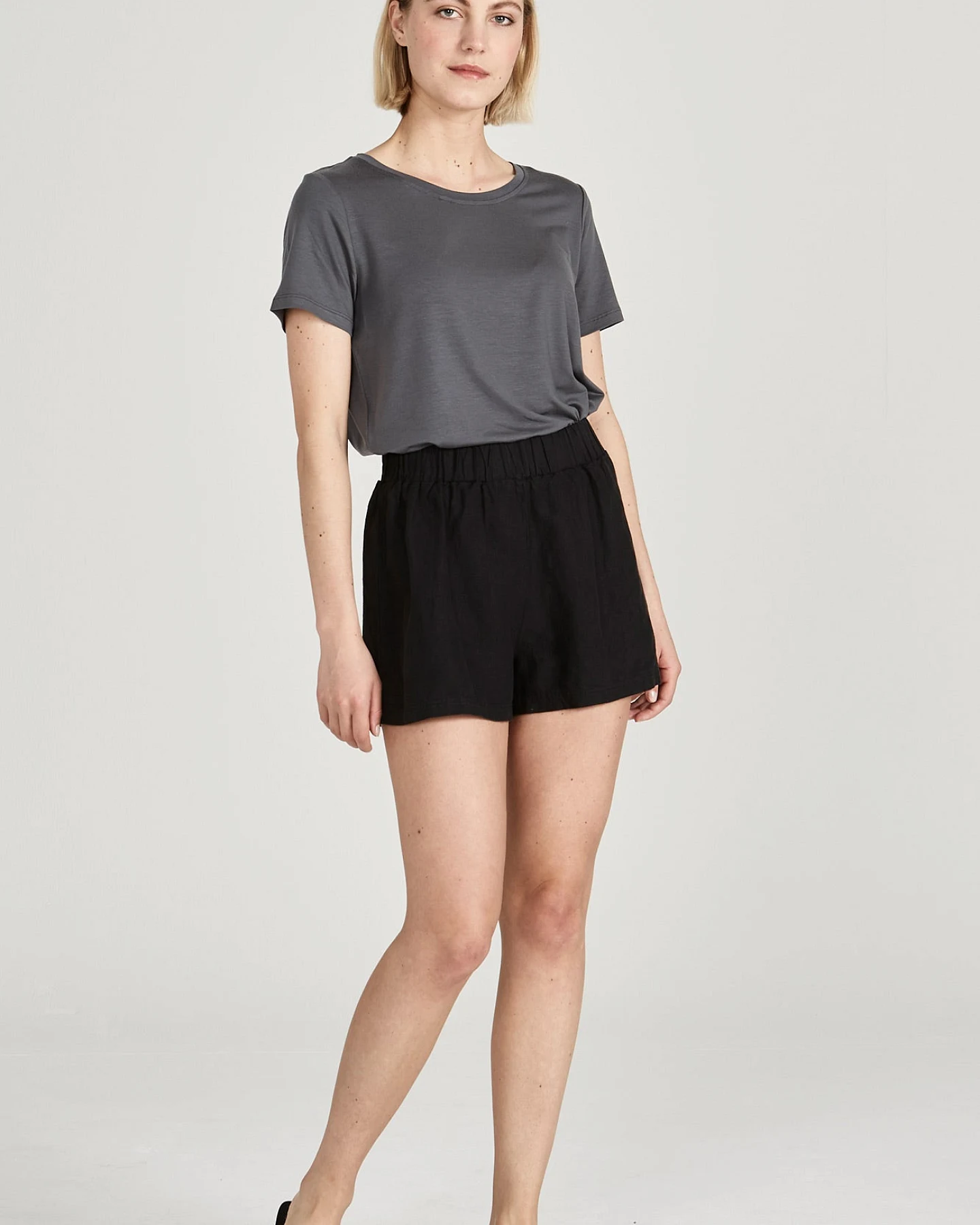 Kurze Hose aus Leinen – Ansicht 6