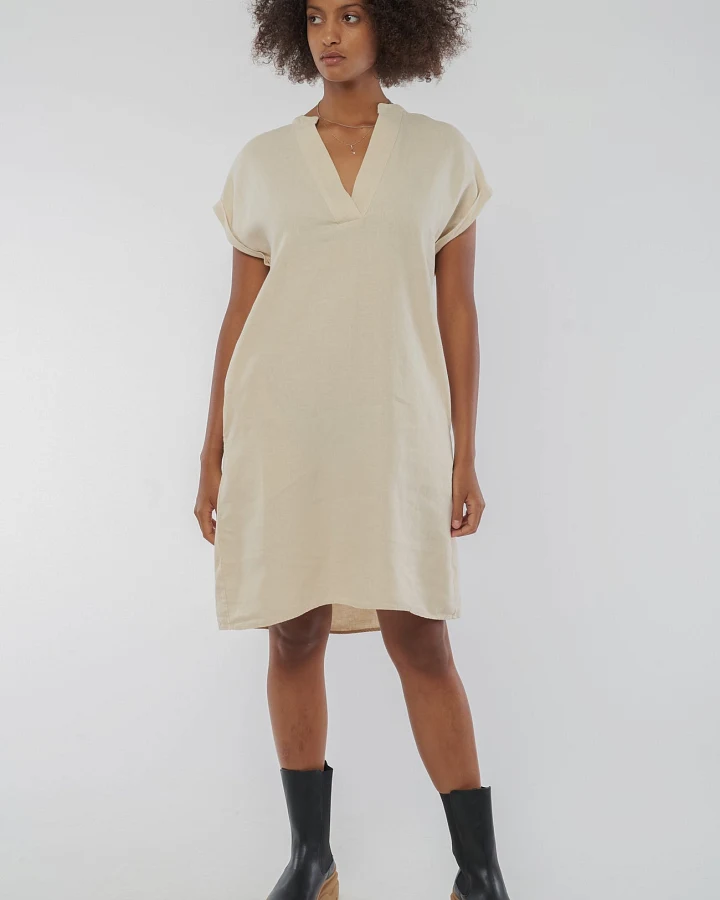 Kleid aus Leinen