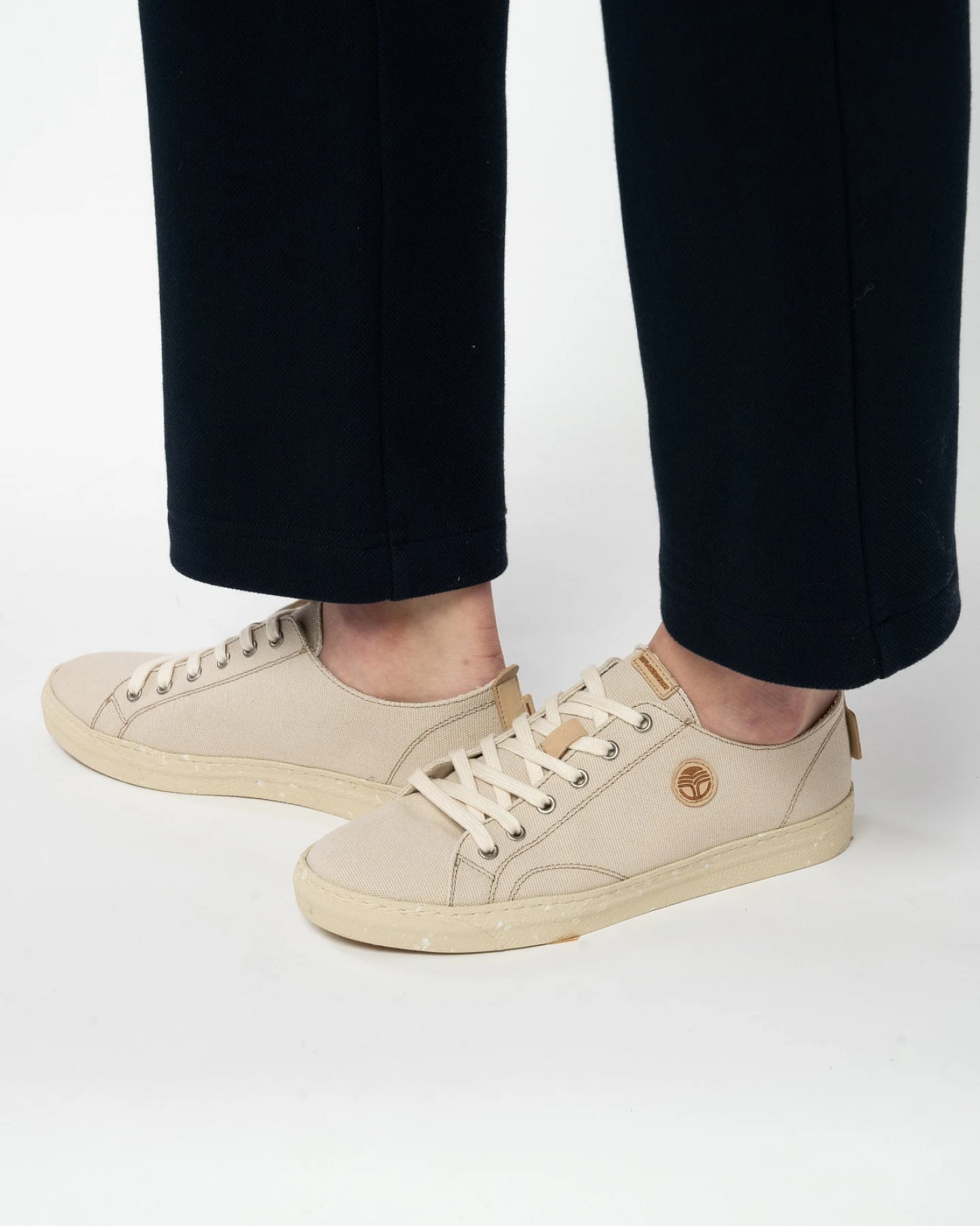 Sommer Schuhe aus recycelten Materialien – Ansicht 5