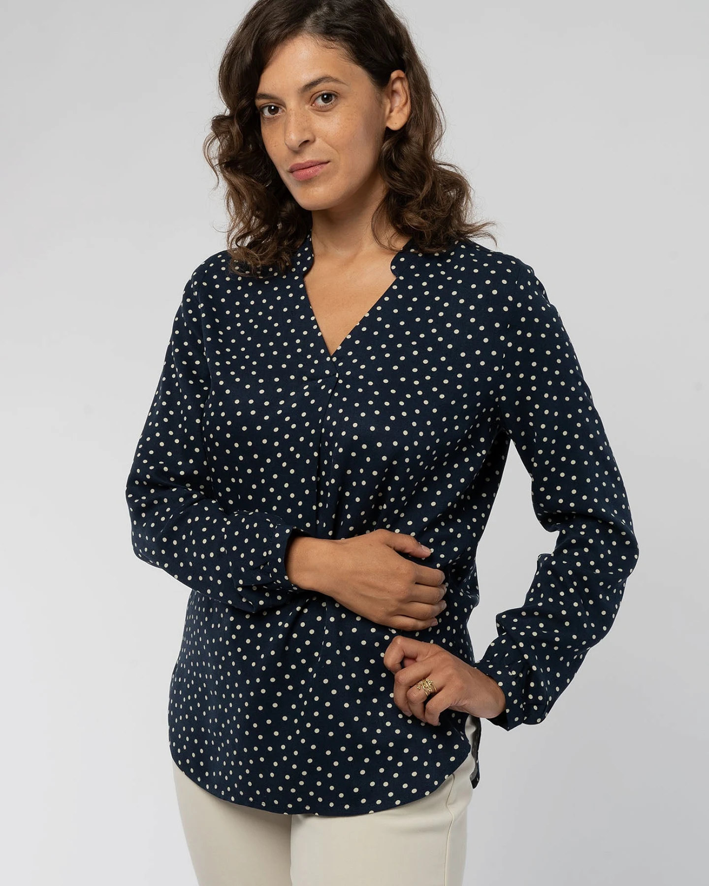 Bluse aus Bio Baumwolle & ECOVERO™ – Ansicht 2