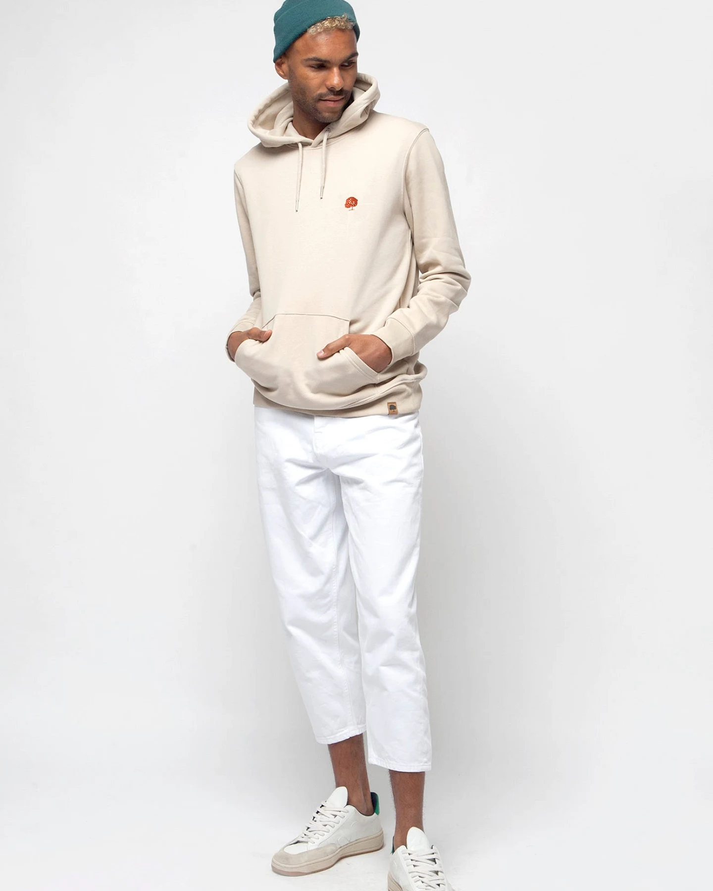 Hoodie aus Bio Baumwolle & recyceltem Polyester – Ansicht 4